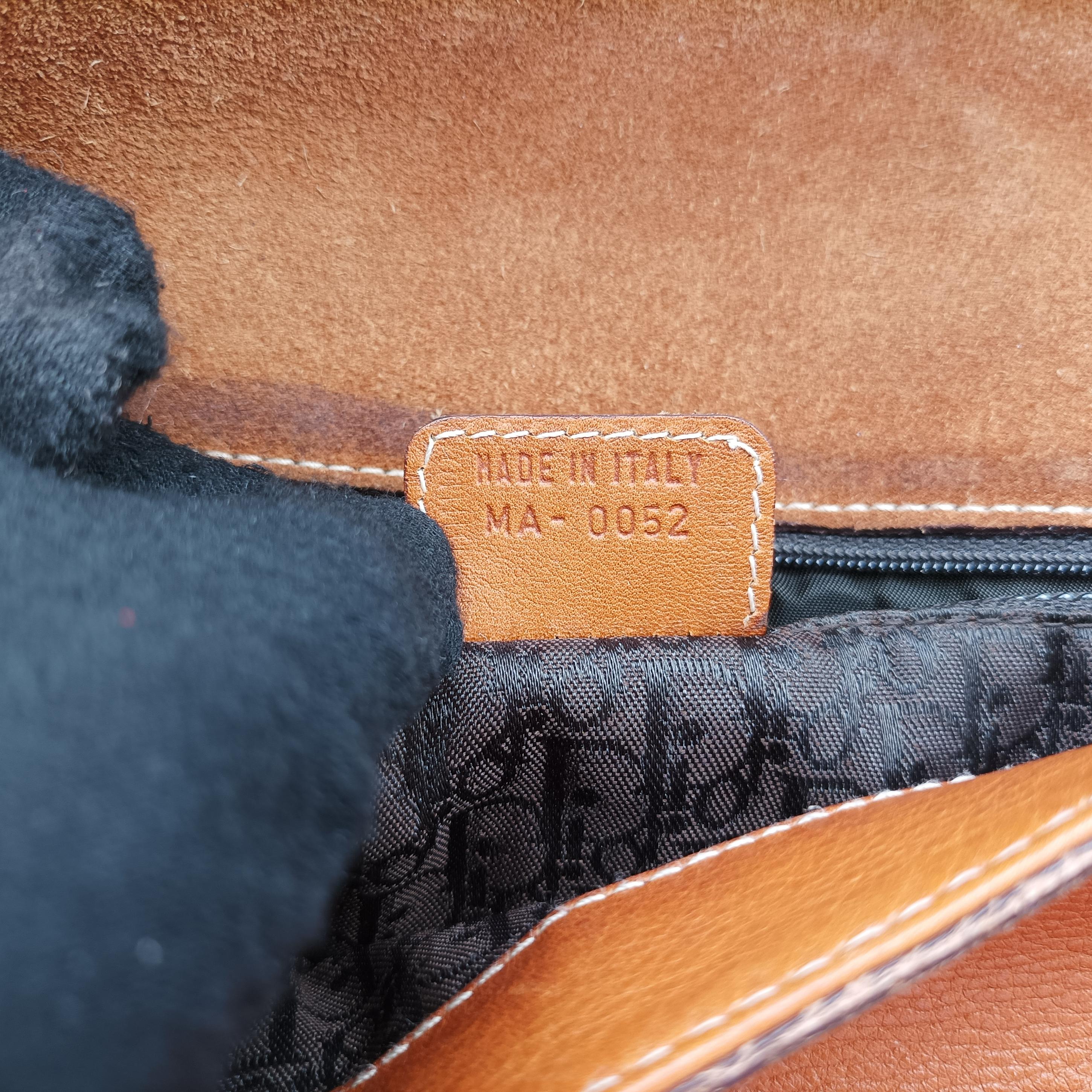Saddle Brown Leather MA-0052サドル ブラウン レザー MA-0052
