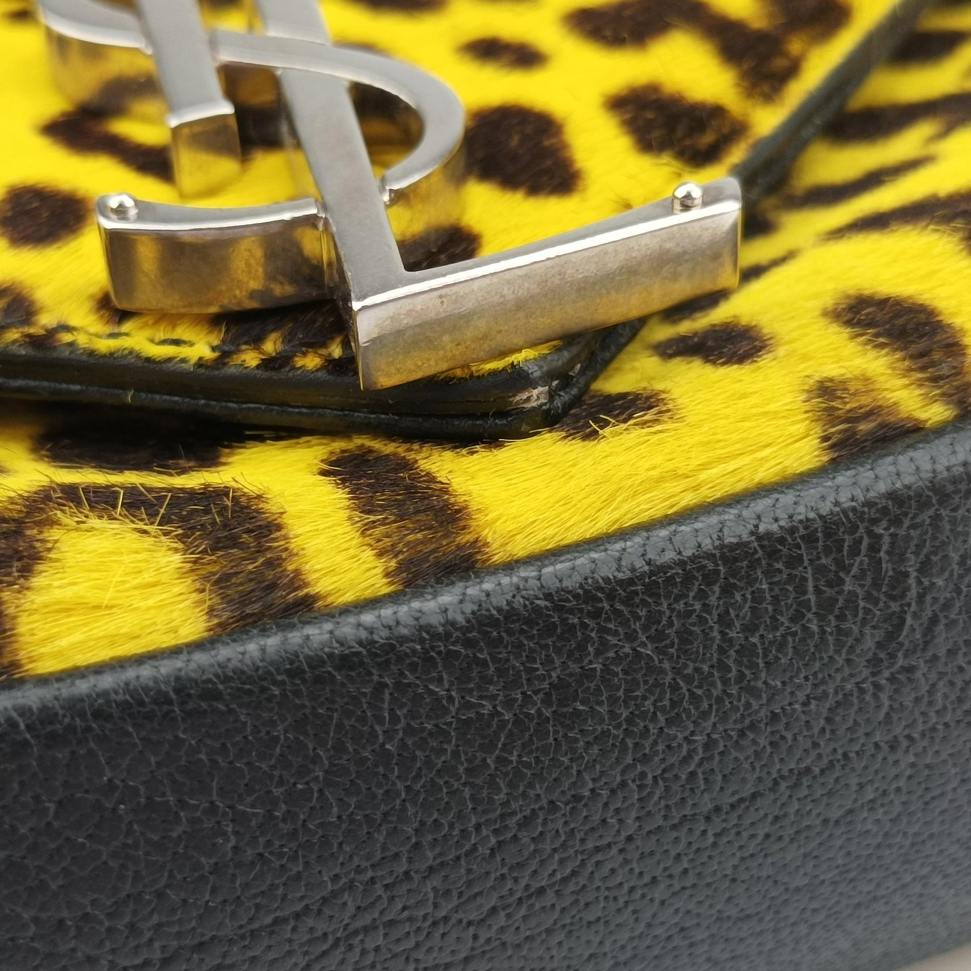 Monogram Leopard Print Baby Punk Chain Yellow x Black x Multicolor ponyhair 401648 CLD401648.0715モノグラム レオパードプリント ベビーパンクチェーン イエロー×ブラック×マルチカラー ハラコ 401648 CLD401648.0715