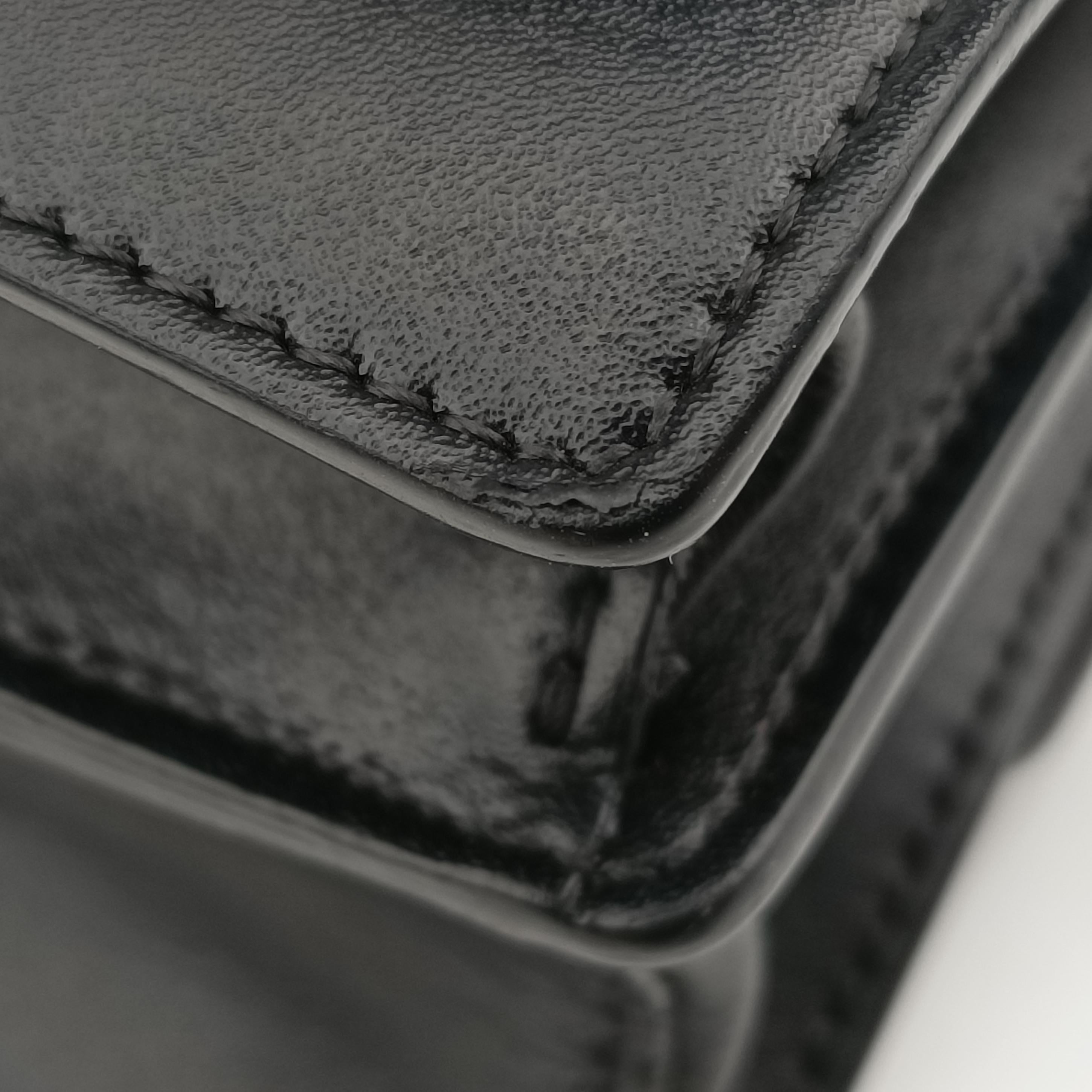 studded Kan I Black Leather 8M0381 8M0381.2SR 179.0189スタッズ キャナイ ブラック レザー 8M0381 8M0381.2SR 179.0189