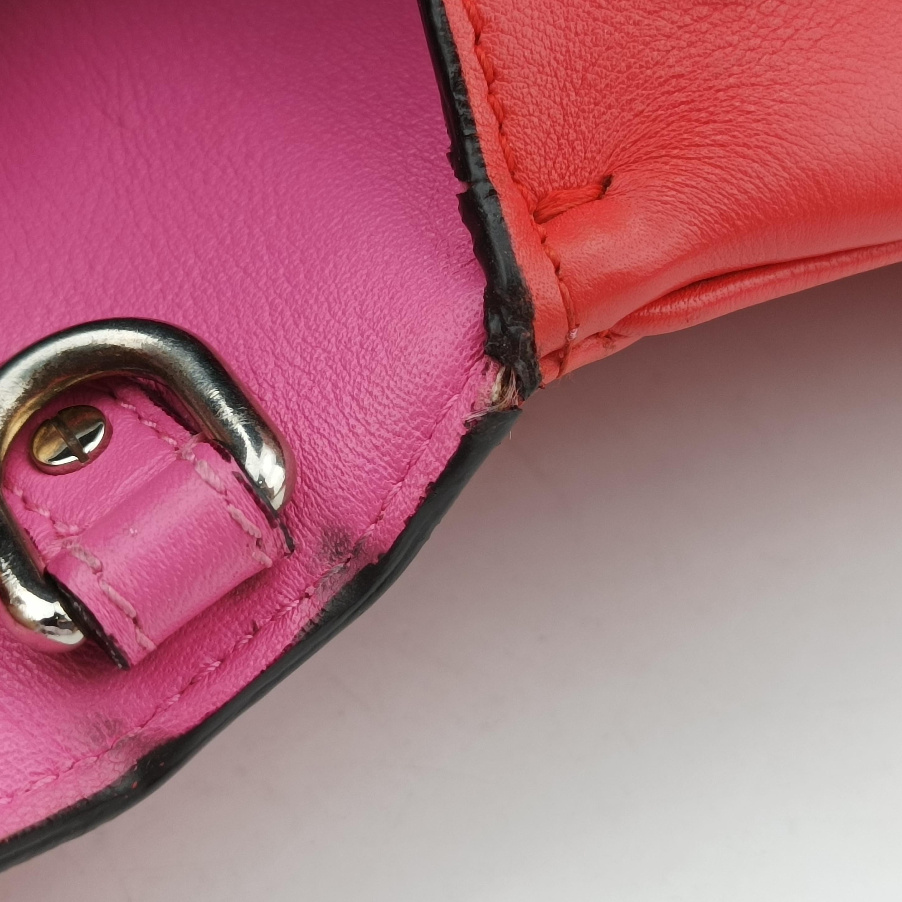 Be Dior Red Leather 19-MA-1104ビー ディオール レッド レザー 19-MA-1104