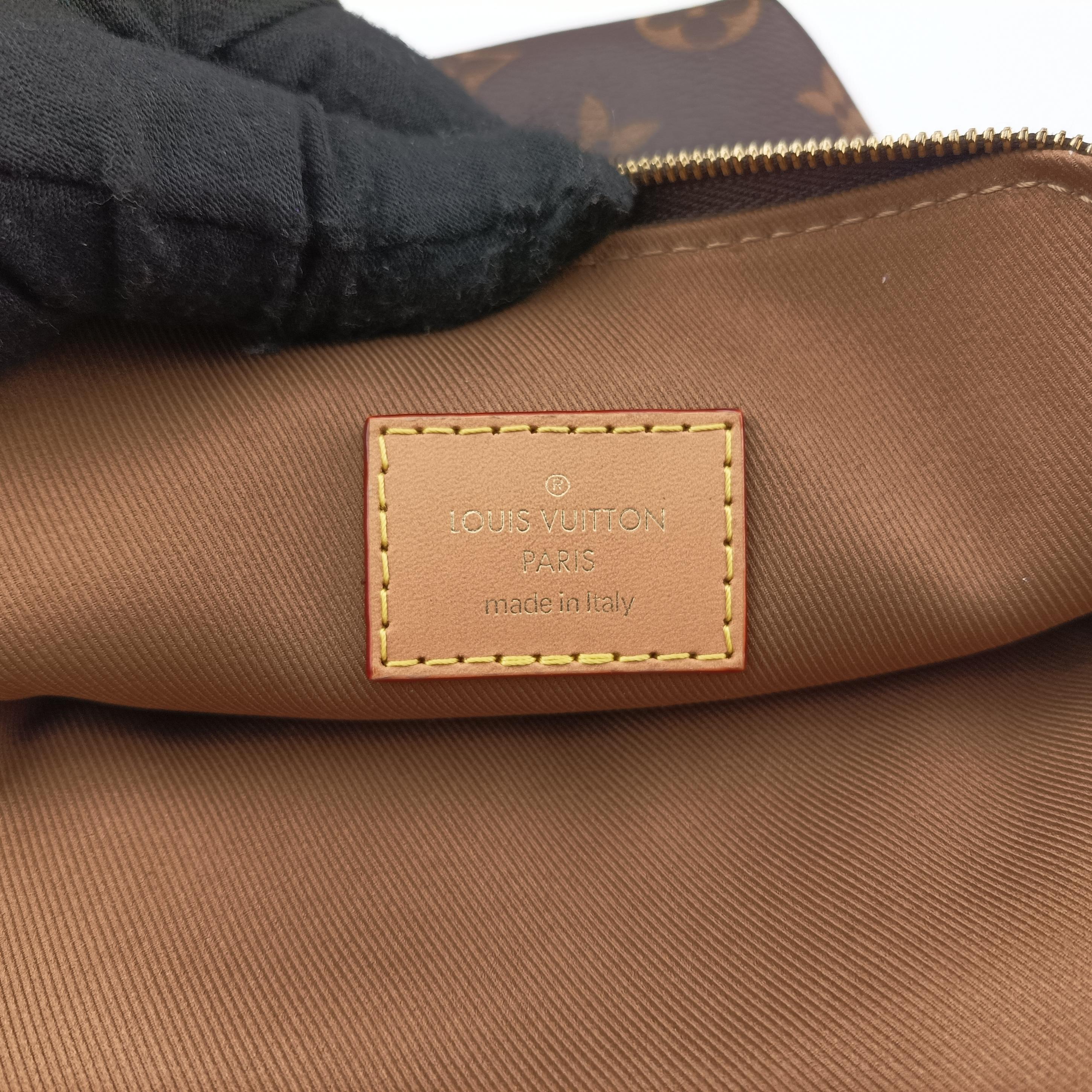 Utility Phone Sleeve Brown Monogram Canvas M80746 IC Chipユーティリティ モノグラム/ブラウン系 モノグラムキャンバス M80746 ICチップ