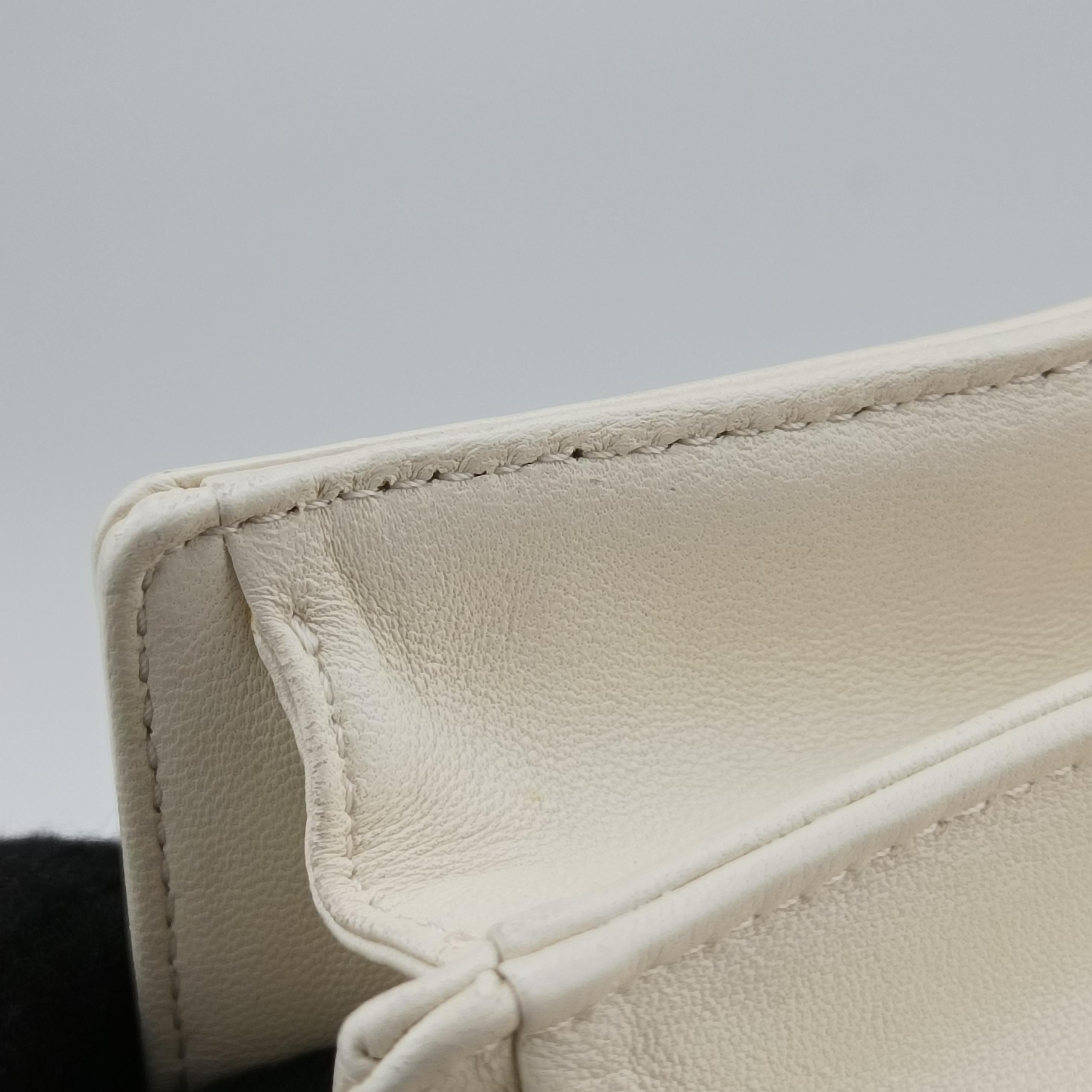 Diorama White Leather 08-BO-0197ディオラマ ホワイト レザー 08-BO-0197