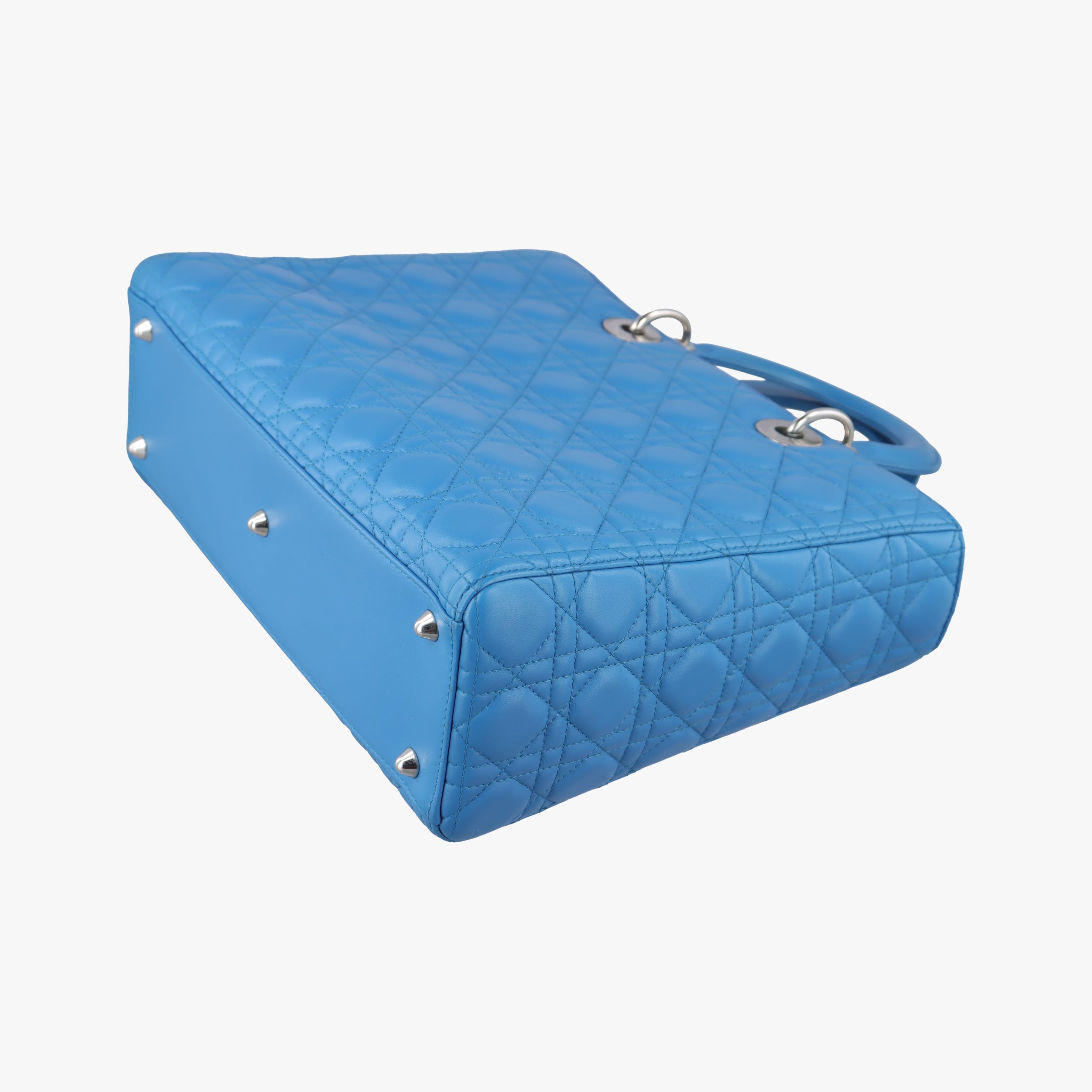 Lady Dior Blue lambskin 16-BO-0154レディディオール ブルー ラムスキン 16-BO-0154