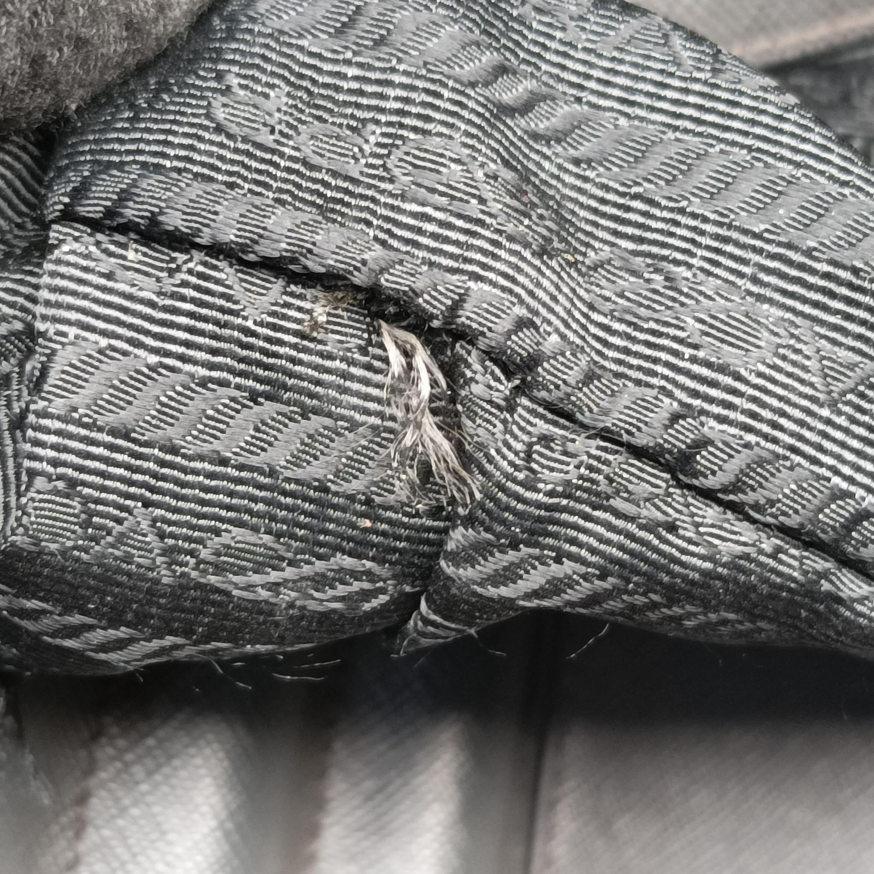 Business Briefcase Grey SAFFIANO Leather 2VE011 208ビジネス ブリーフケース グレー サフィアーノレザー 2VE011 208