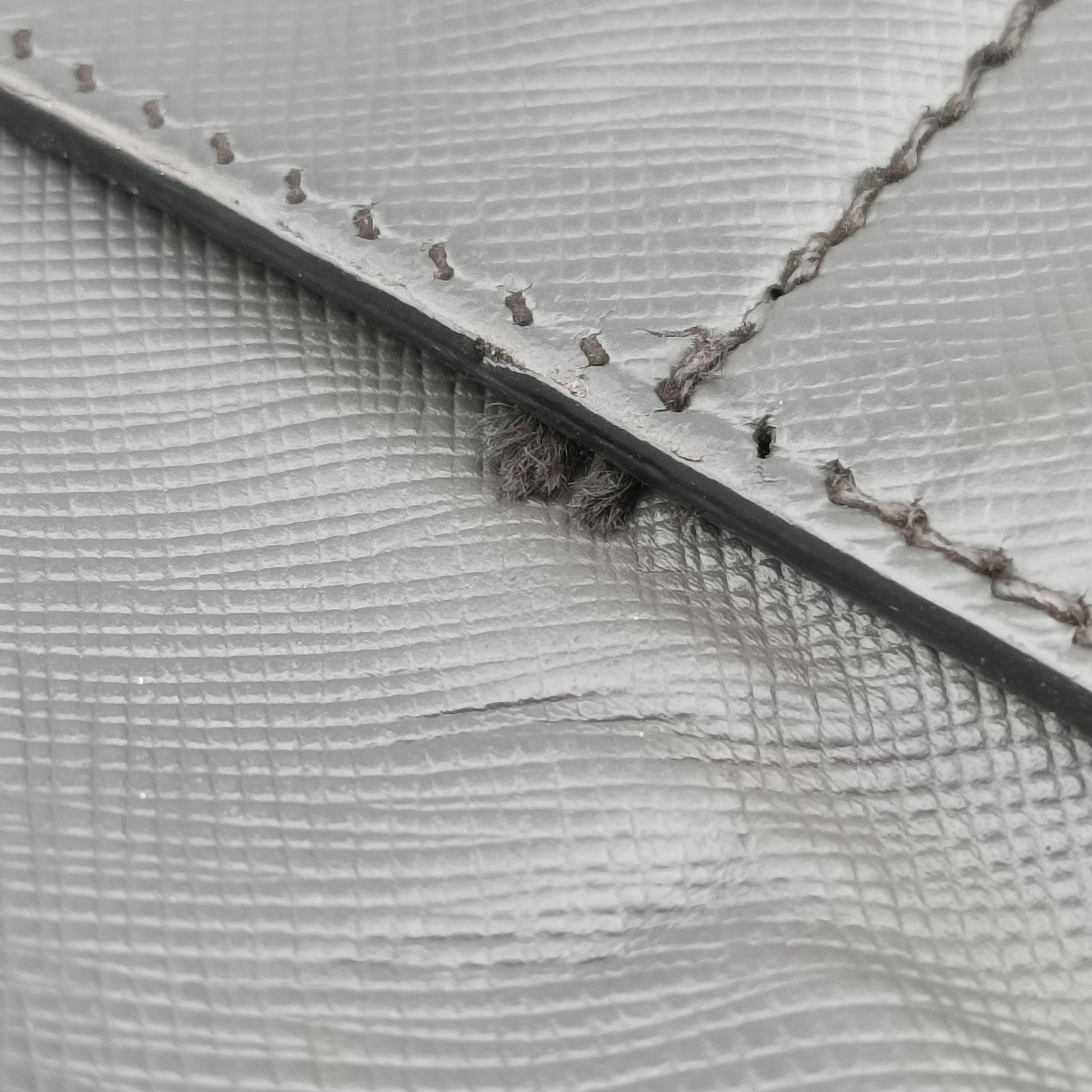 Business Briefcase Grey SAFFIANO Leather 2VE011 208ビジネス ブリーフケース グレー サフィアーノレザー 2VE011 208