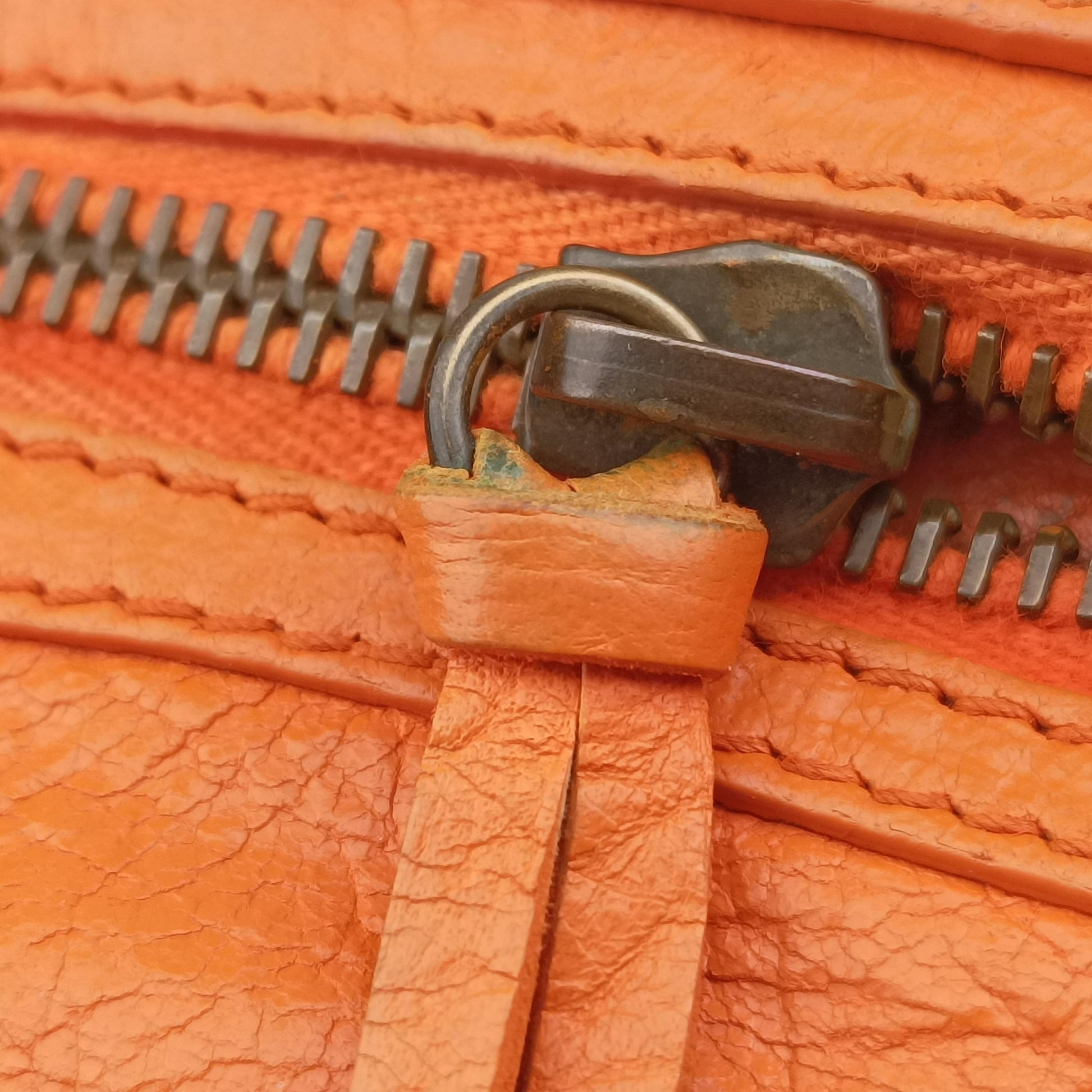 Giant City Orange lambskin 300295 7510 J.1669ジャイアントシティ オレンジ ラムスキン 300295 7510 J.1669