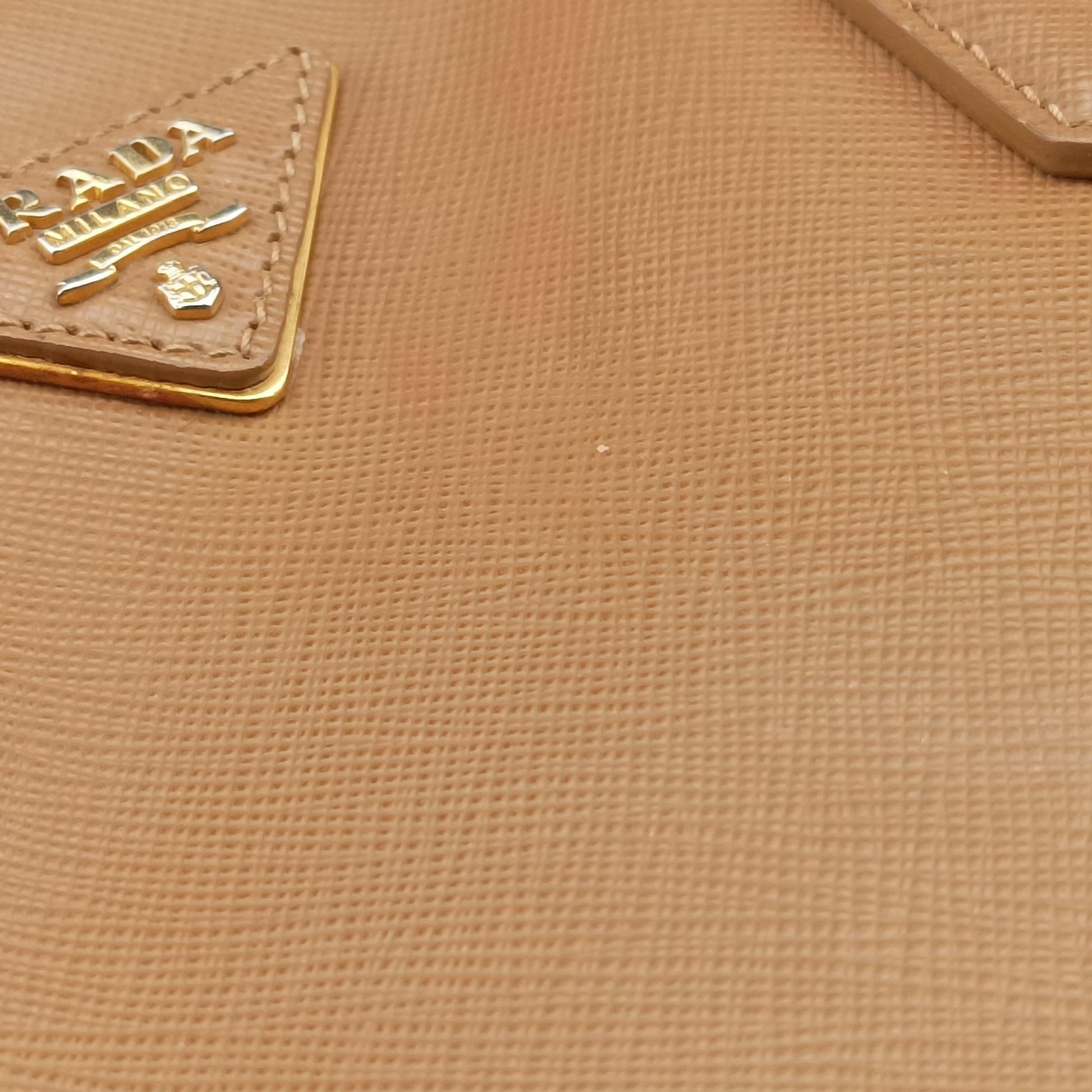 Galleria Brown SAFFIANO Leather BN1802 102ガレリア ブラウン サフィアーノレザー BN1802 102