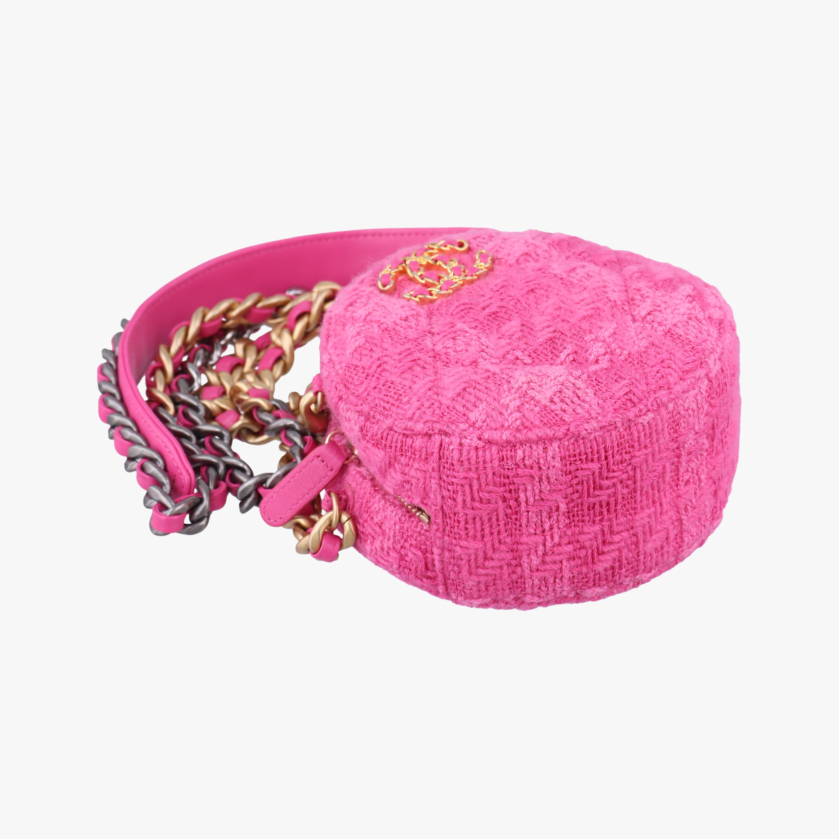 CHANEL 19 Tweed Round Coin Knit Rose Woolen AP0986 29079600シャネル 19 ツイード ラウンド コイン ニット ローズ レッド ウール AP0986 29079600