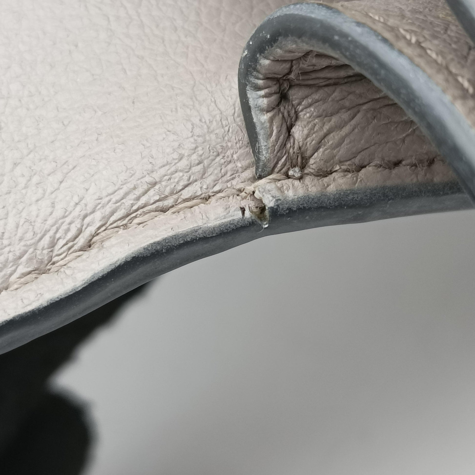 Argilla Glace Studded Top Handle Grey Leather 203アルジラグラッセカルフレザースタッドトップハンドル グレー レザー 203