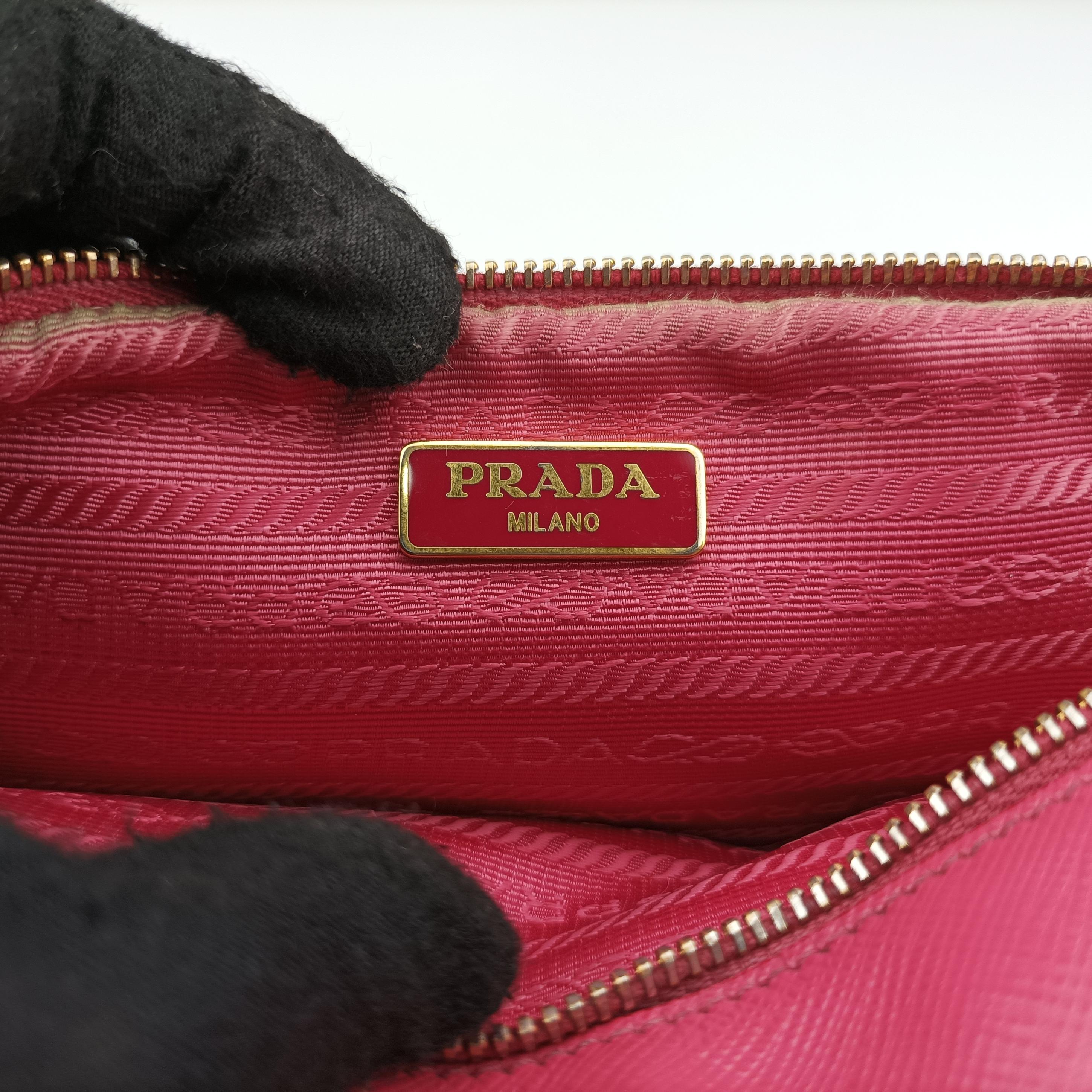 Double Zip pink SAFFIANO Leather 1NF002 7/Tダブルジップ ピンク サフィアーノレザー 1NF002 7/T