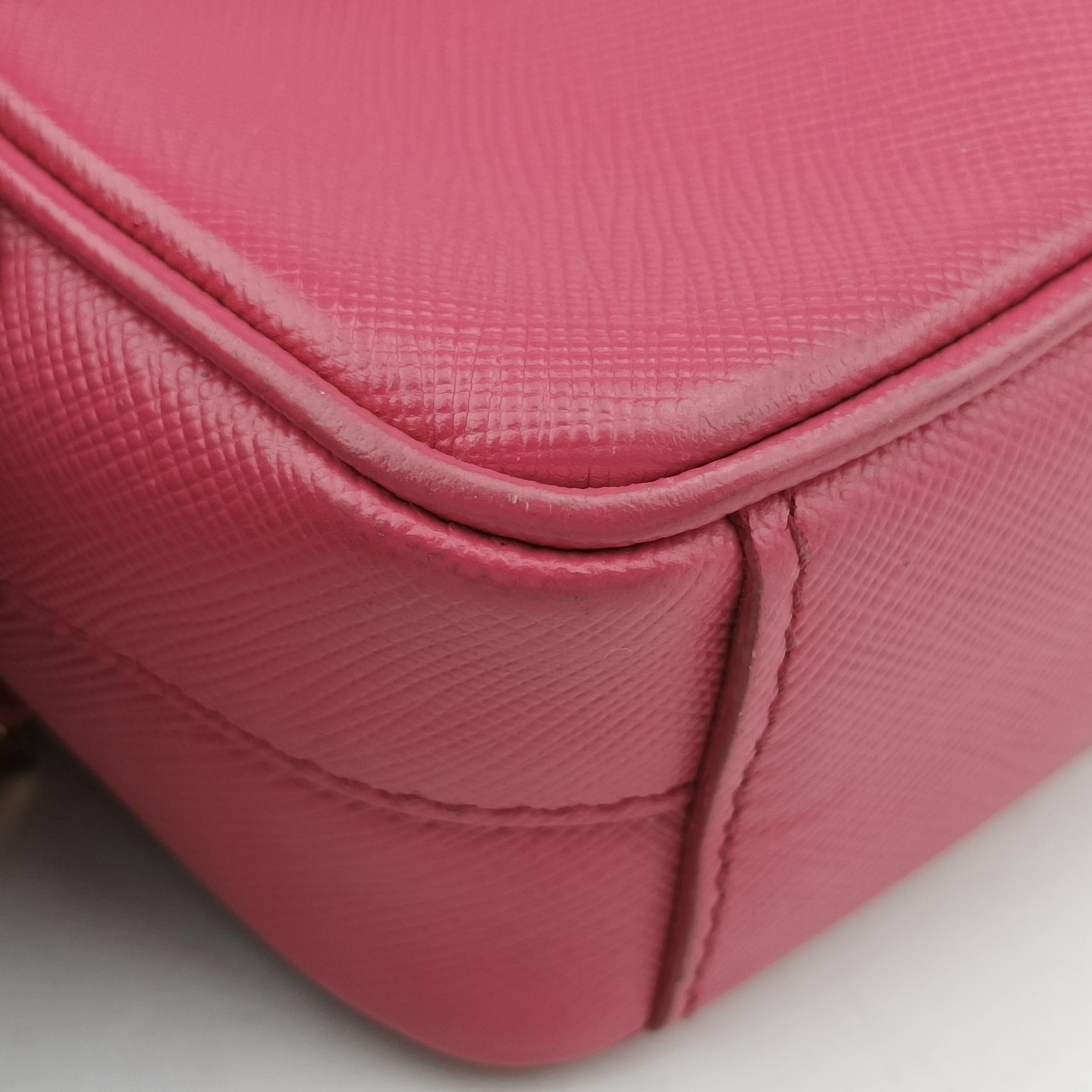 Double Zip pink SAFFIANO Leather 1NF002 7/Tダブルジップ ピンク サフィアーノレザー 1NF002 7/T