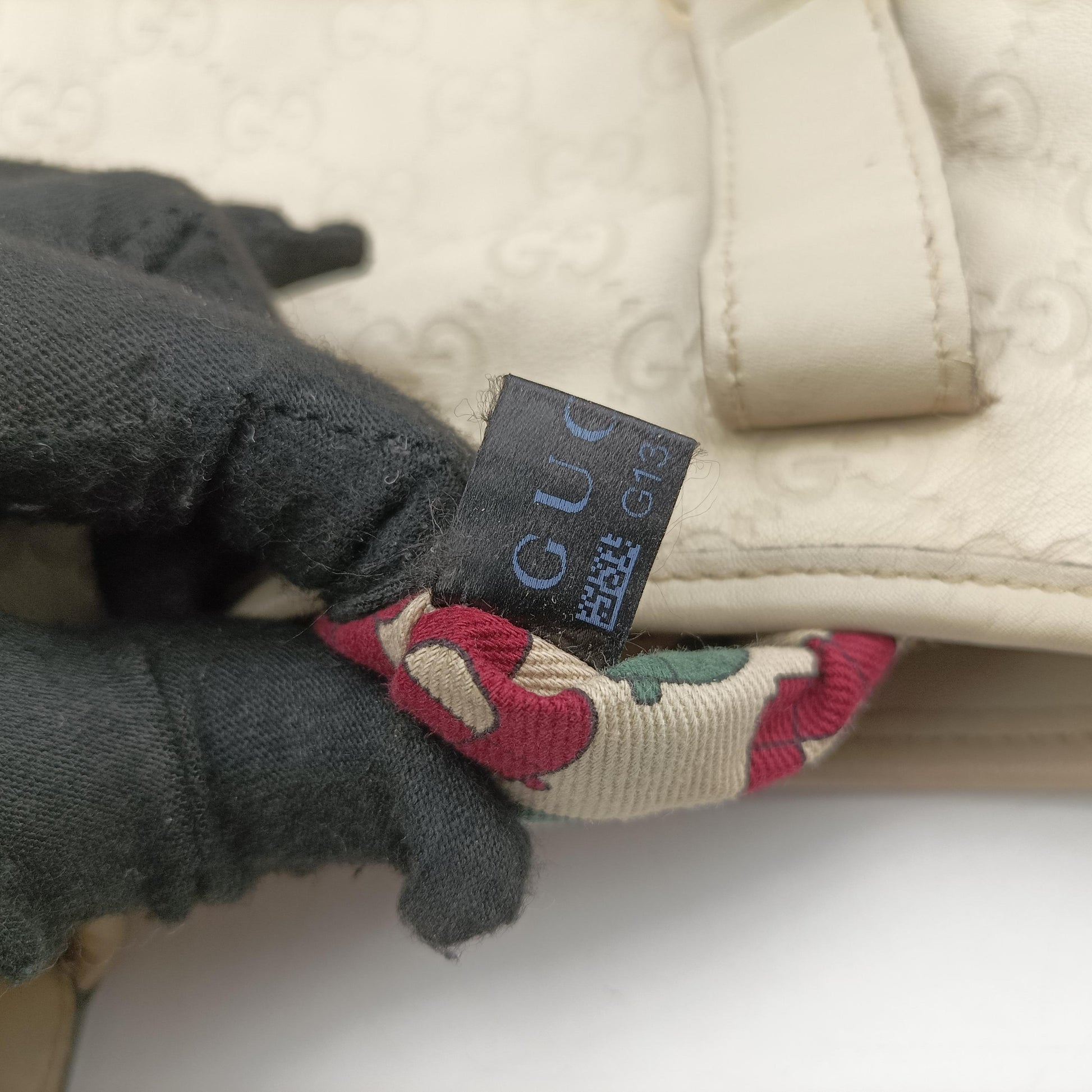 Jackie O Hobo Bouvier Floral White Leather 153029 G1311391フローラ ジャッキー オ ホーボー ホワイト レザー 153029 G1311391