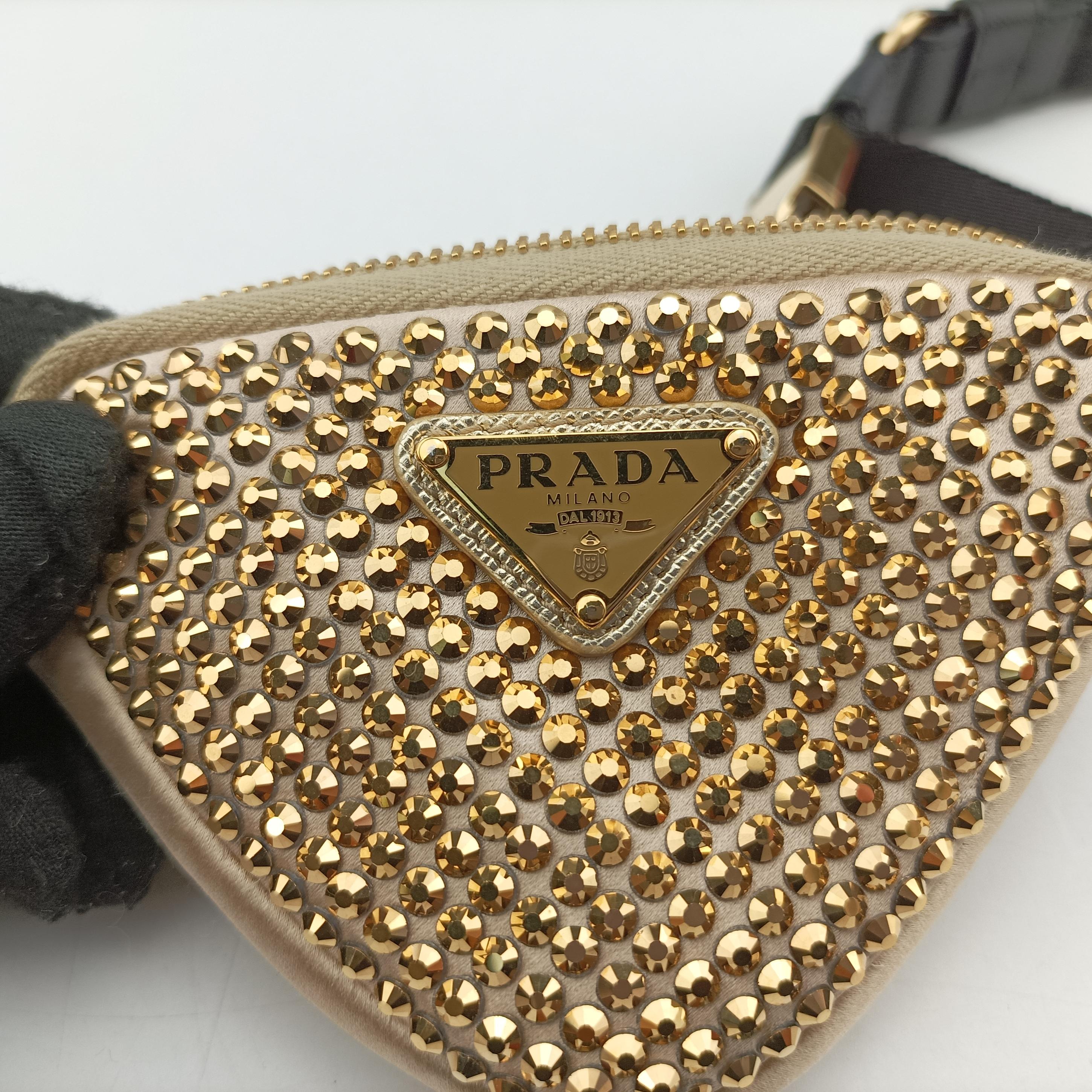 Triangle Crystal Golden Silk 1NR015 トライアングル ゴールド シルク 1NR015 