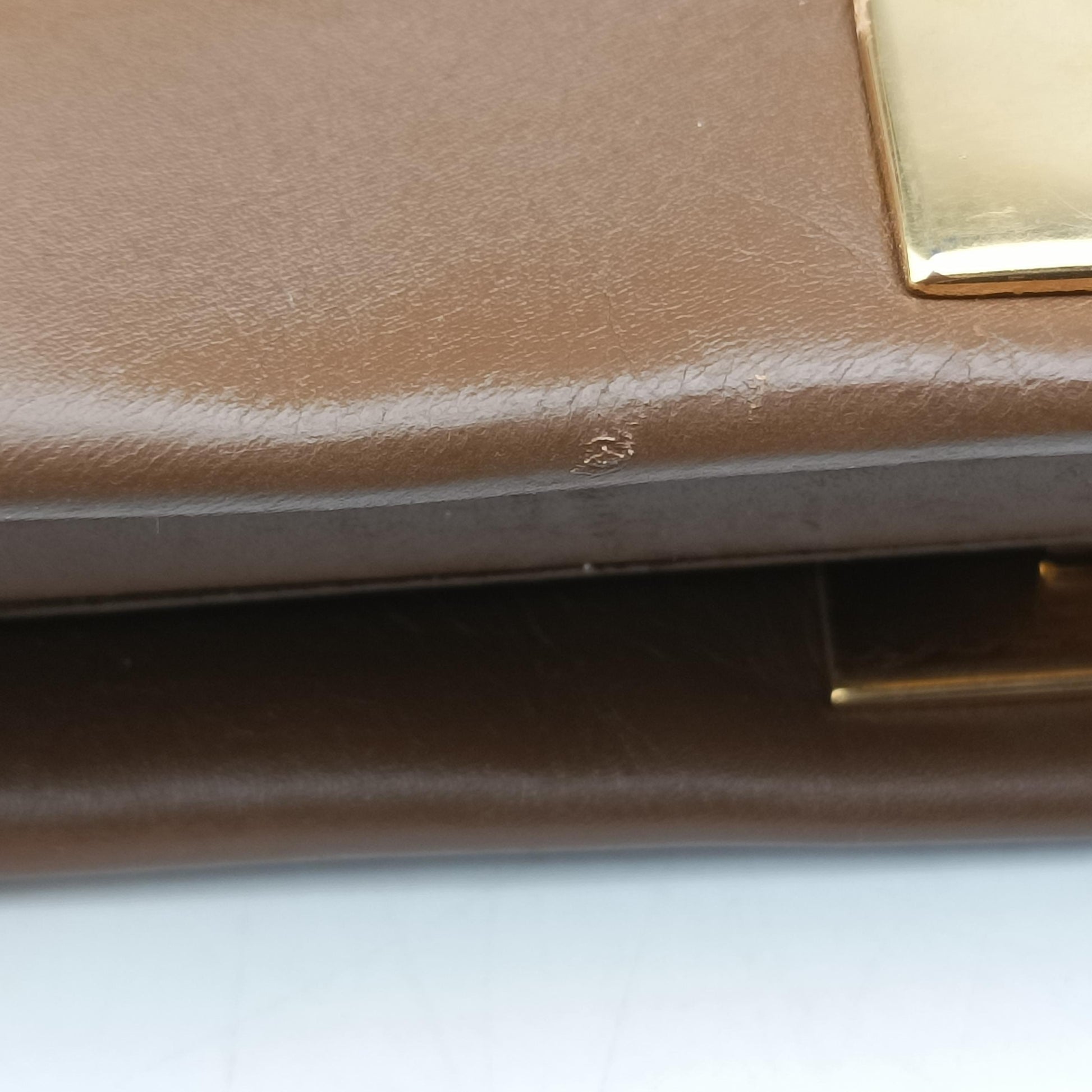 PEEKABOO Large Brown Leather 8BN210 8BN210-Q4J-139-2372ピーカブー ラージ ブラウン レザー 8BN210 8BN210-Q4J-139-2372