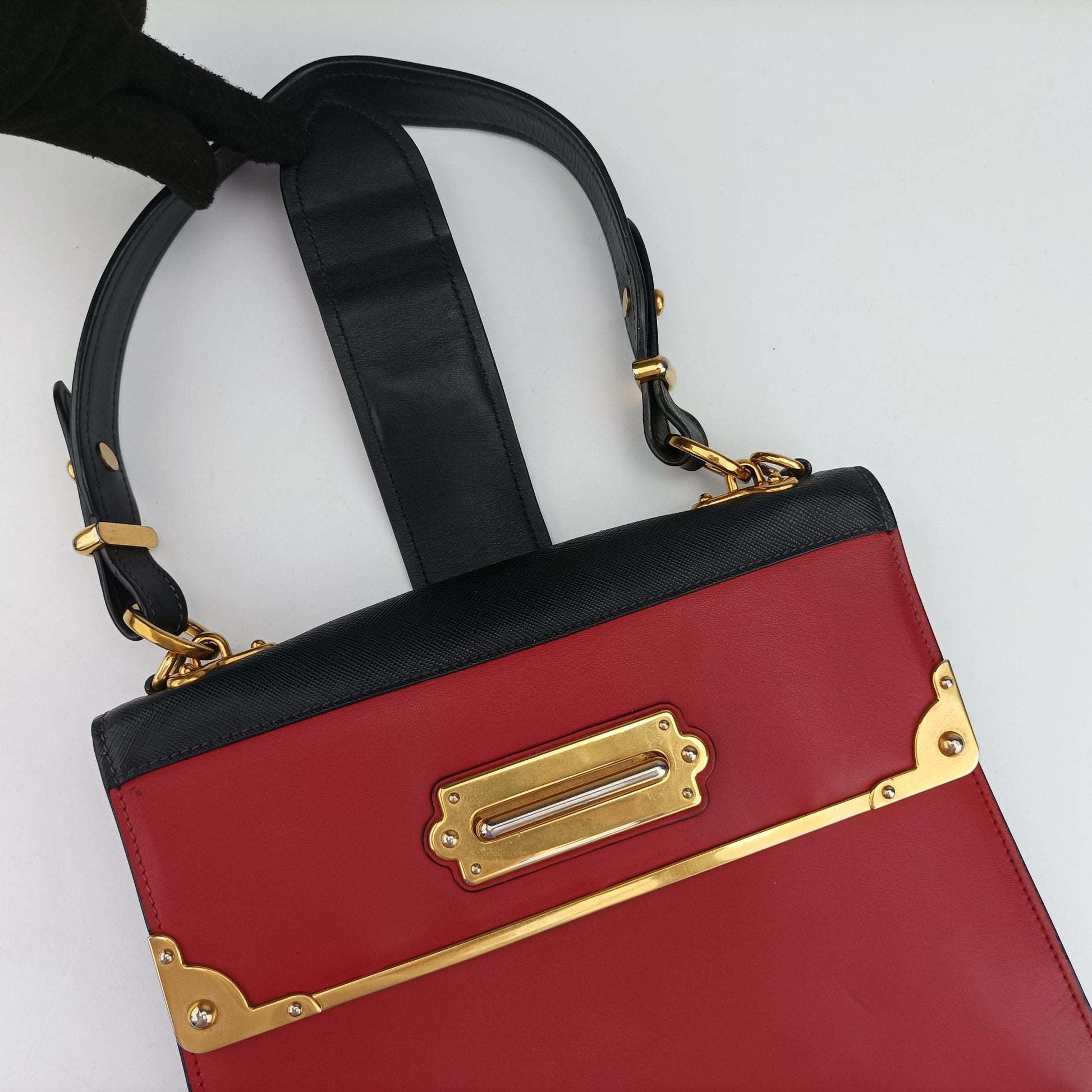 Cahier Red×Black Leather 1BA070 25カイエ レッド×ブラック レザー 1BA070 25