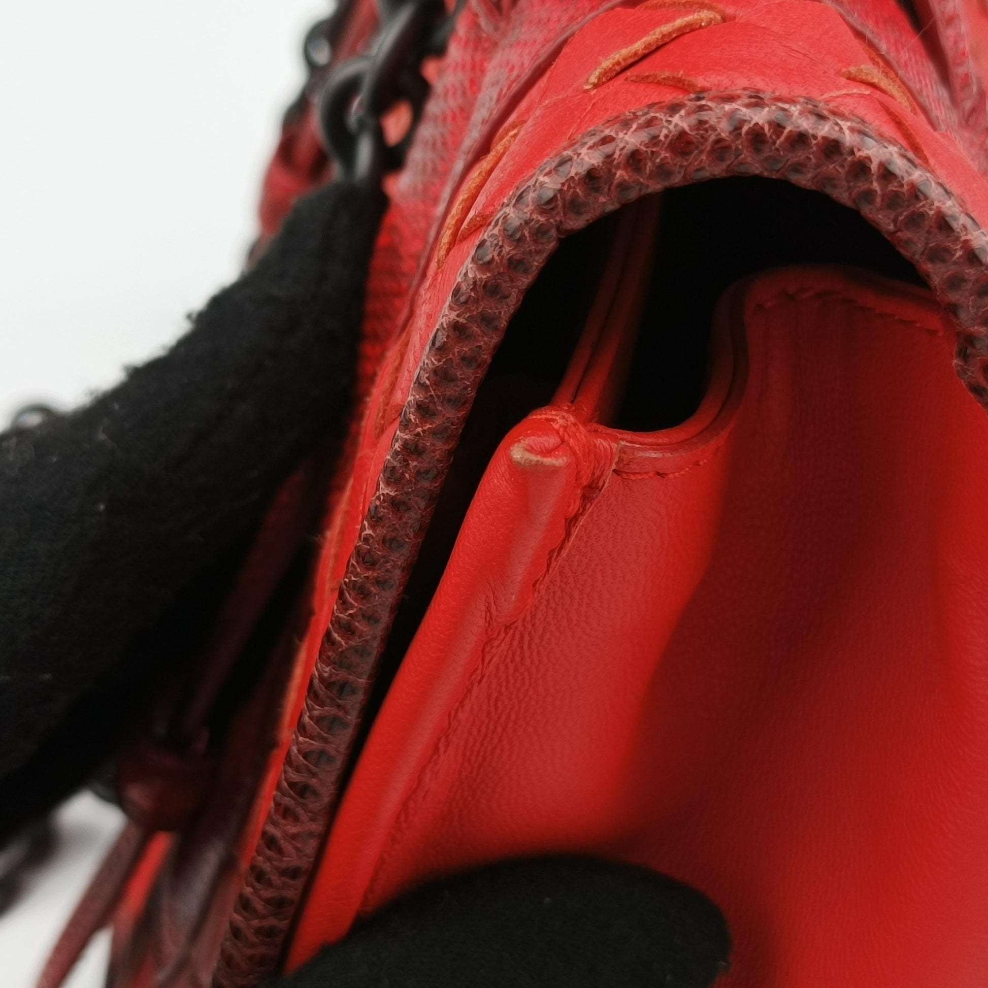 Intrecciato Red lambskin B05326392Wイントレチャート レッド ラムスキン B05326392W