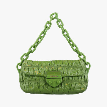 Vernice Gaufre Green patent 117ワッフルネイルポリッシュ グリーン パテント 117