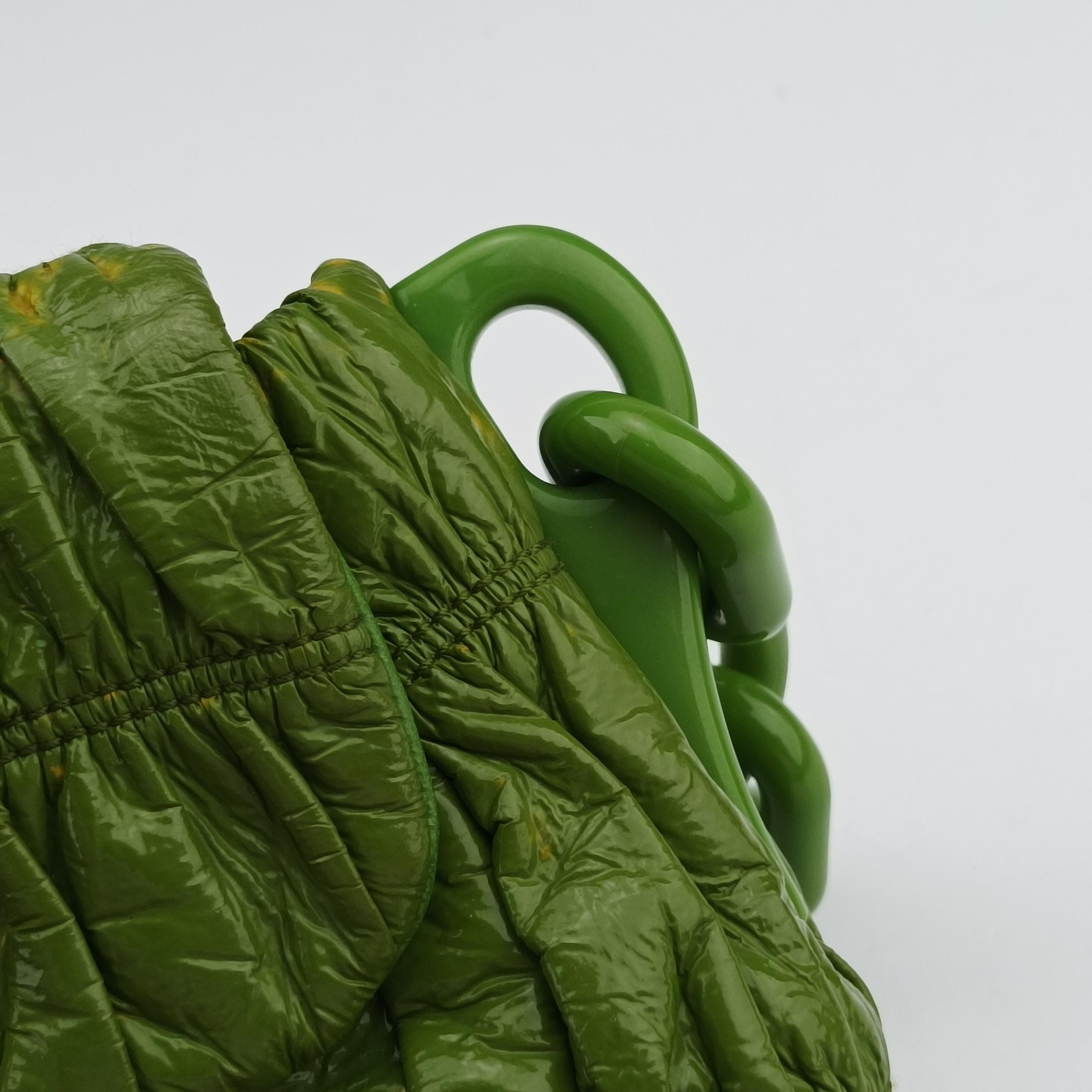 Vernice Gaufre Green patent 117ワッフルネイルポリッシュ グリーン パテント 117