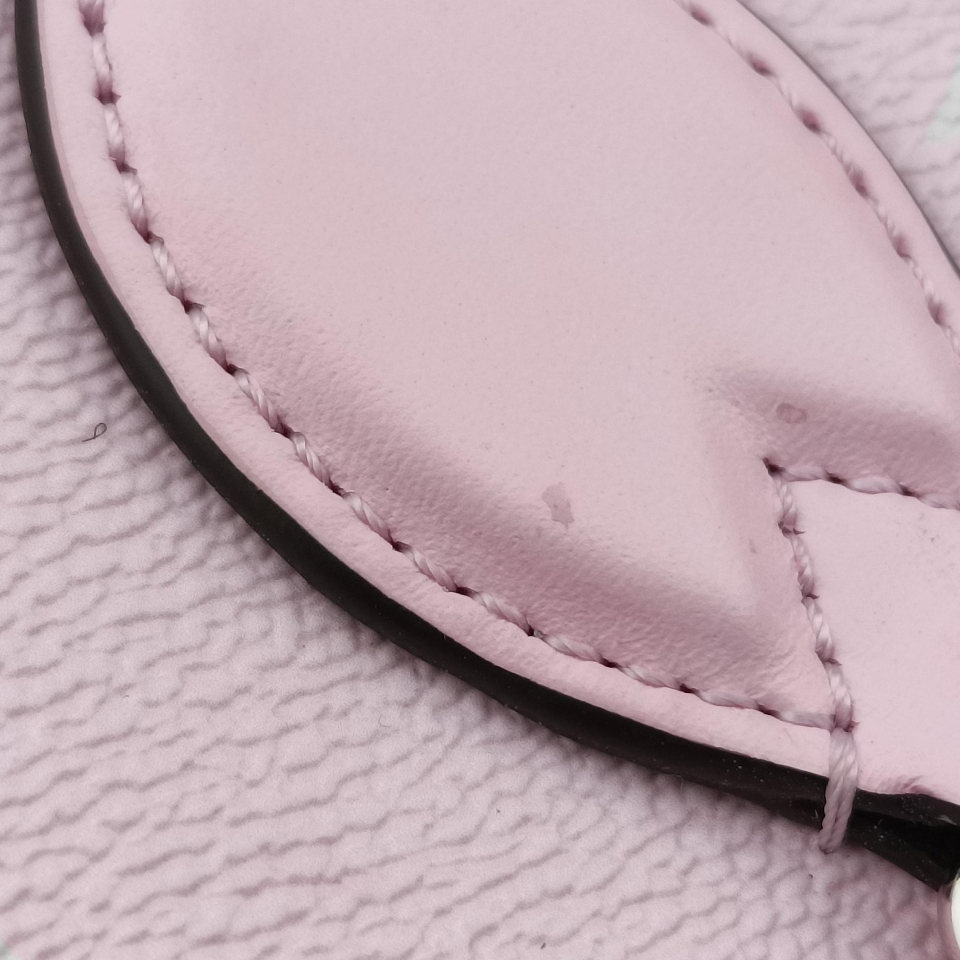 Escal On-the-Go GM Pink x White x Multicolor Monogram canvas M45119 FL1280 IC Chipエスカル オンザゴー GM ピンク×ホワイト×マルチカラー モノグラムキャンバス M45119 FL1280 ICチップ