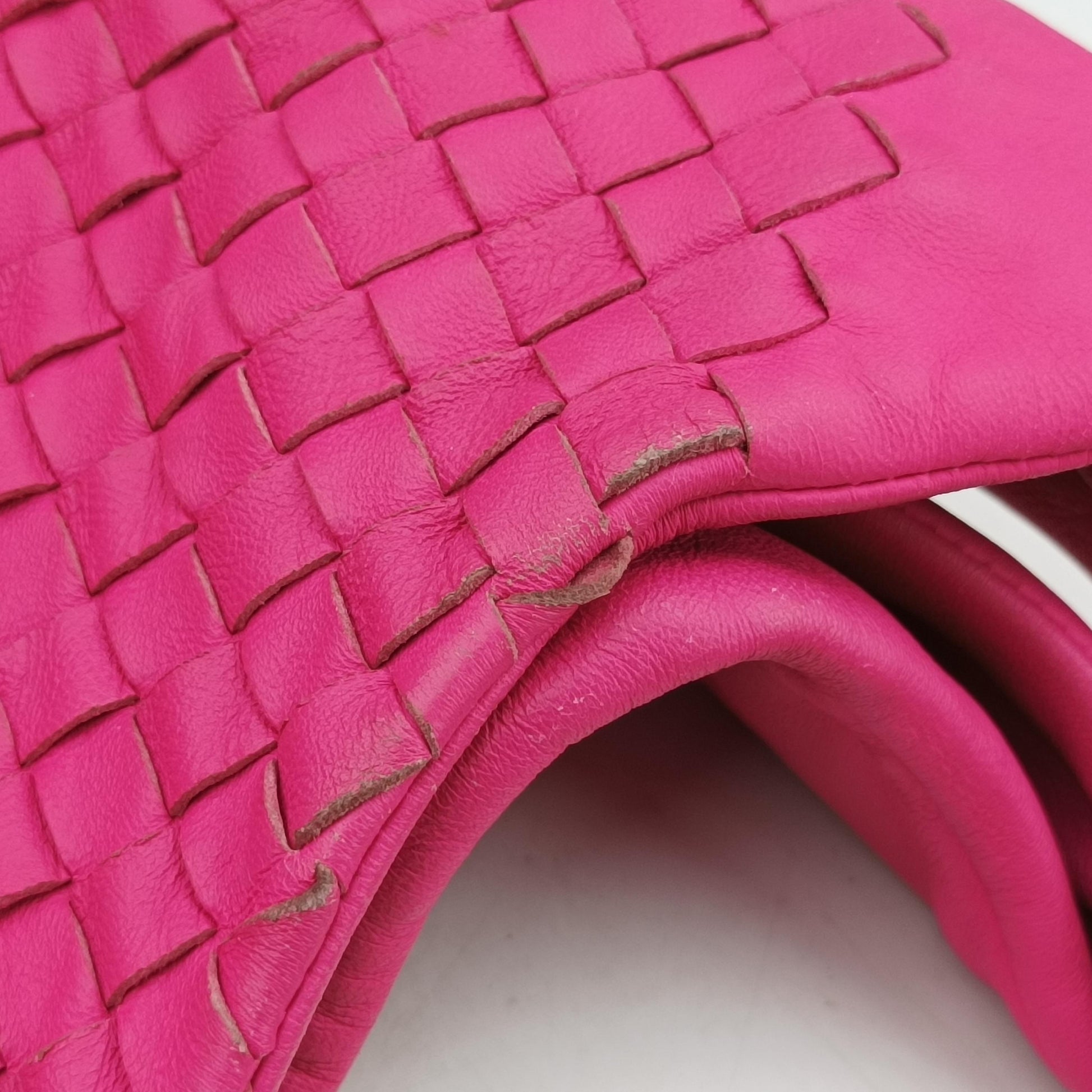 CAMPANA Intrecciato Pink lambskin B02147392Zカンパーナ イントレチャート ピンク ラムスキン B02147392Z