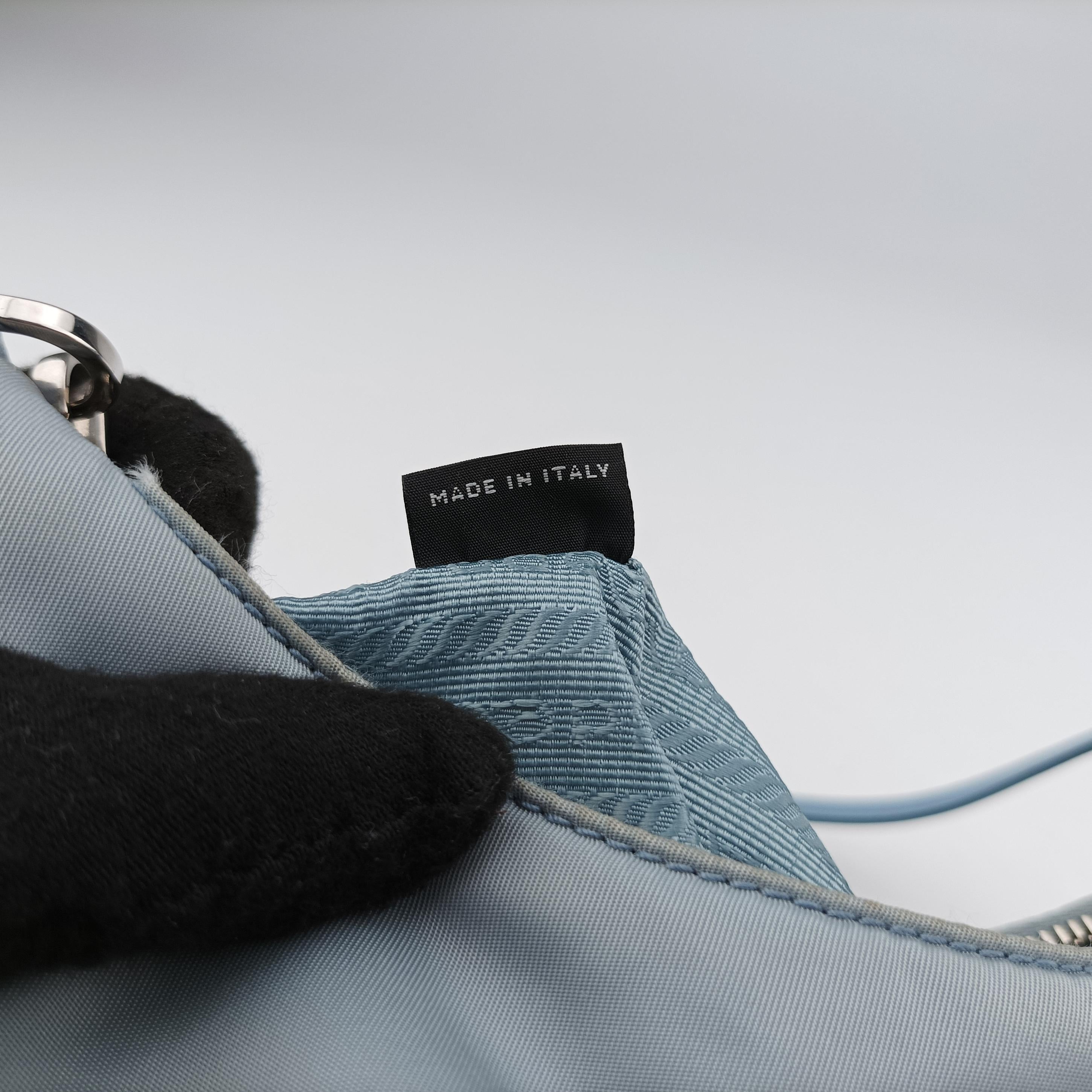 Re-Edition 2005 Re-Nylon Blue nylon 1BH204 272 3リエディション 2005 リナイロン ブルー ナイロン 1BH204 272 3