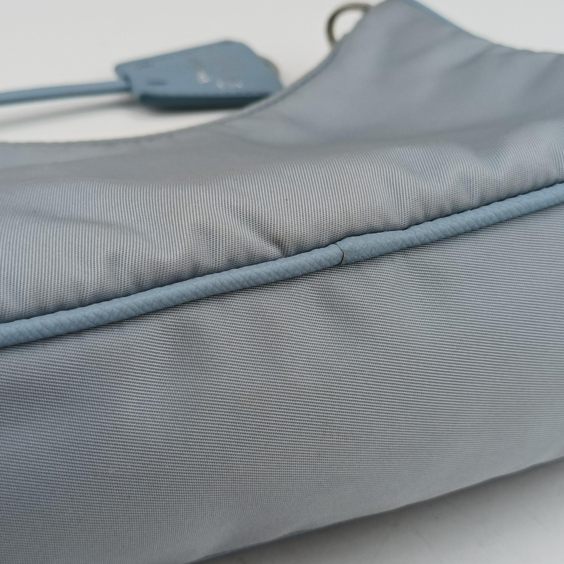 Re-Edition 2005 Re-Nylon Blue nylon 1BH204 272 3リエディション 2005 リナイロン ブルー ナイロン 1BH204 272 3