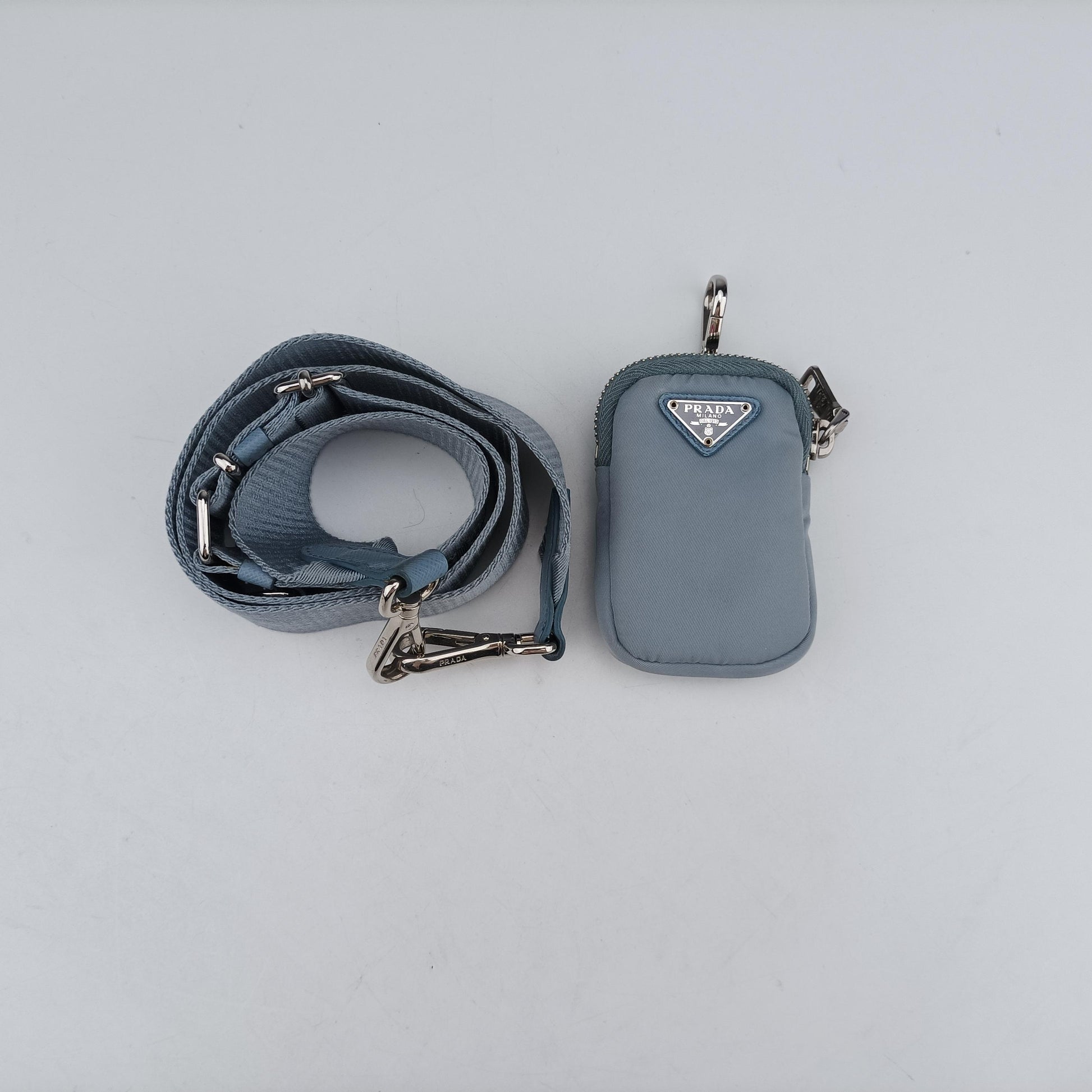Re-Edition 2005 Re-Nylon Blue nylon 1BH204 272 3リエディション 2005 リナイロン ブルー ナイロン 1BH204 272 3