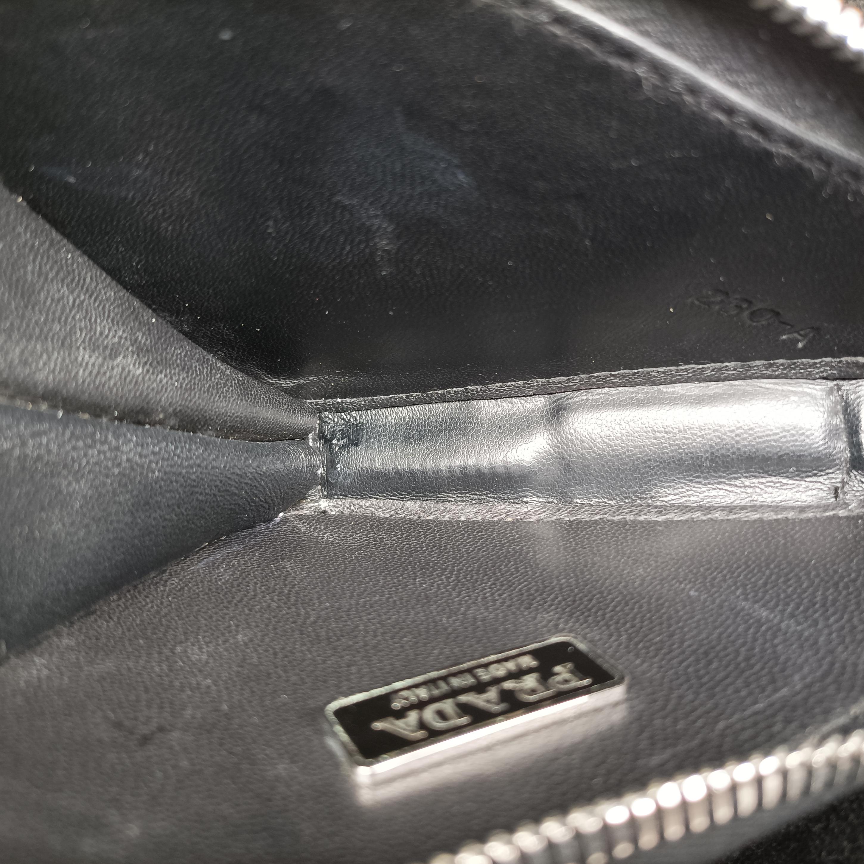 Triangle Logo Silver patent 230-Aトライアングルロゴ シルバー パテント 230-A