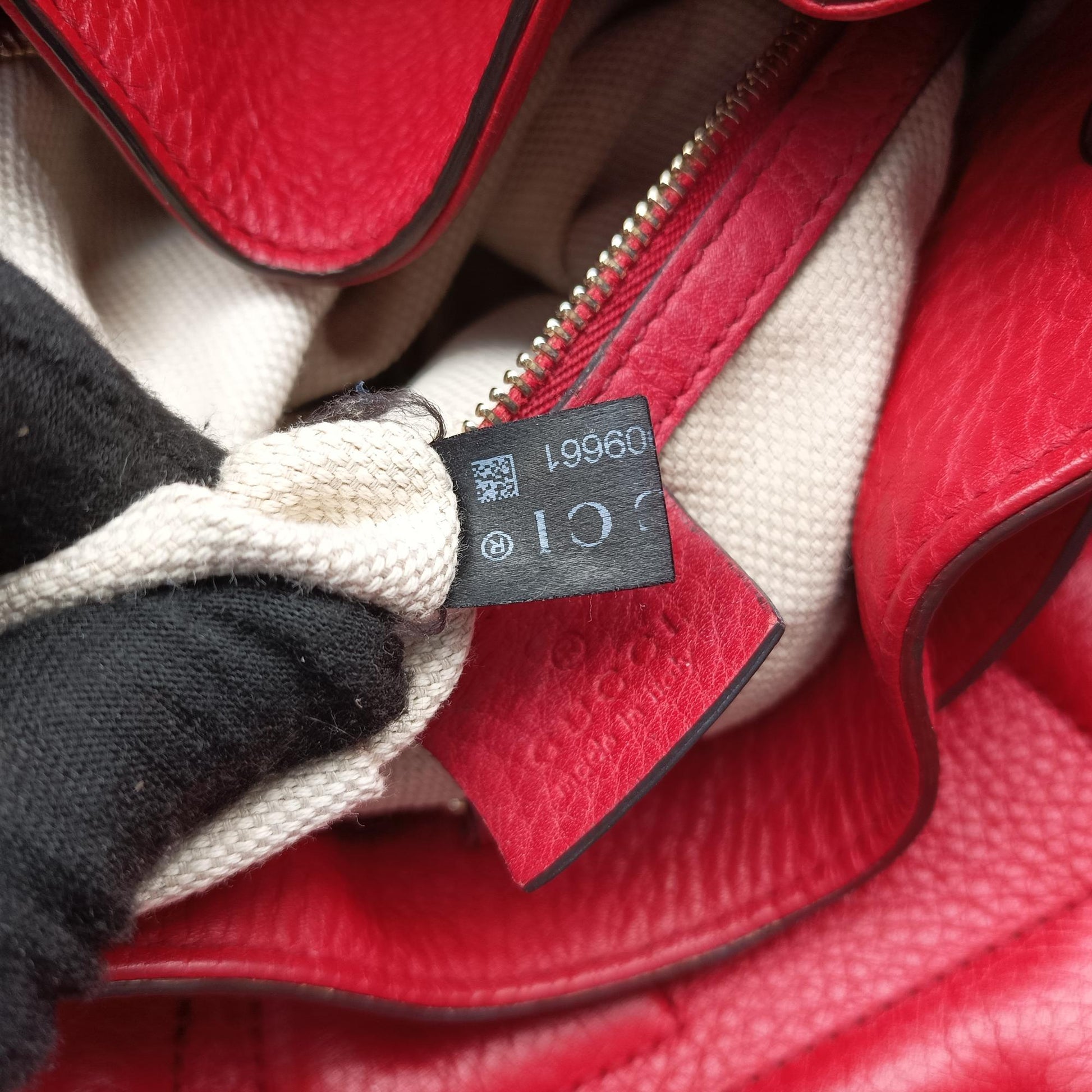 Soho Red Leather 308982 D015909661ソーホー レッド レザー 308982 D015909661