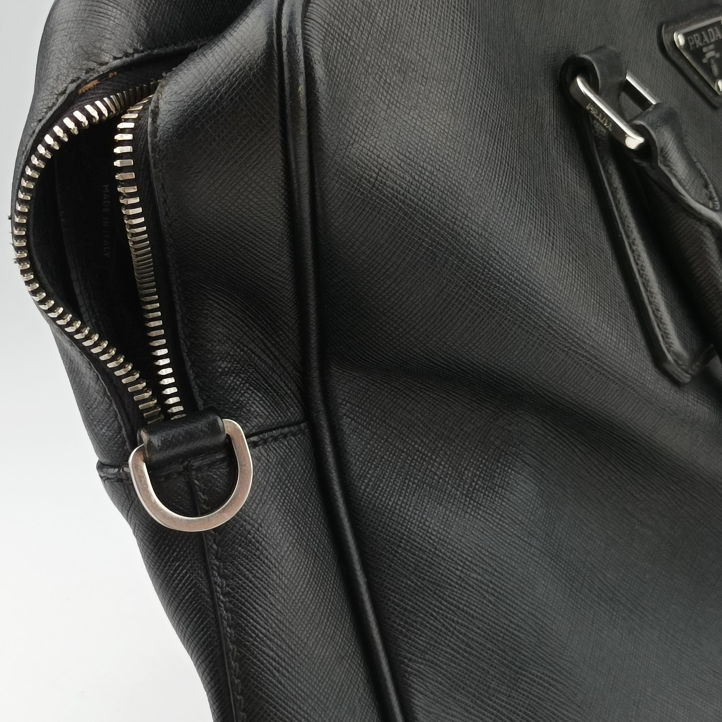 Business Briefcase Black SAFFIANO Leather 2VE011 31/H 208ビジネス ブリーフケース ブラック サフィアーノレザー 2VE011 31/H 208