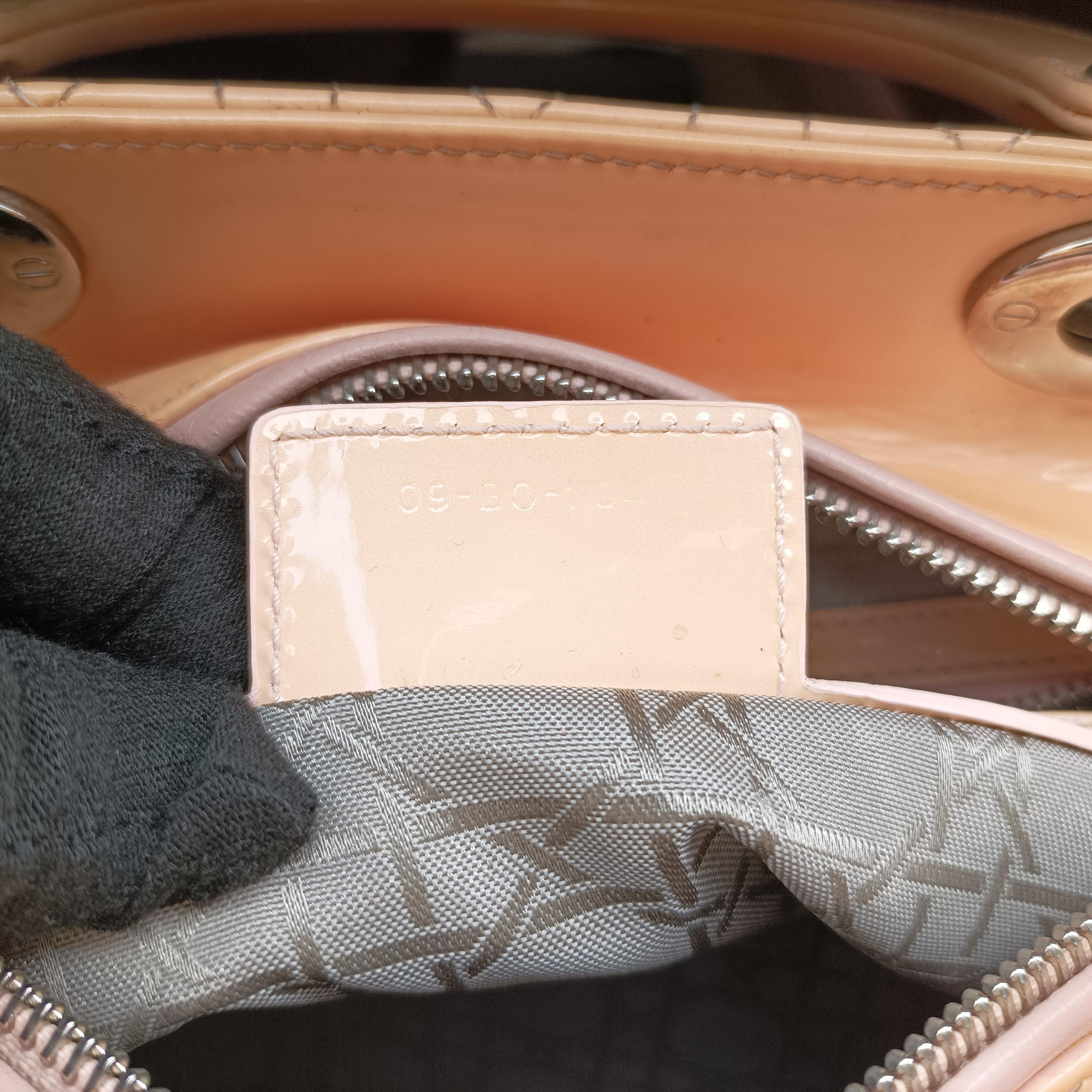 Lady Dior Beige Patent 09-BO-1104レディディオール ベージュ パテント 09-BO-1104