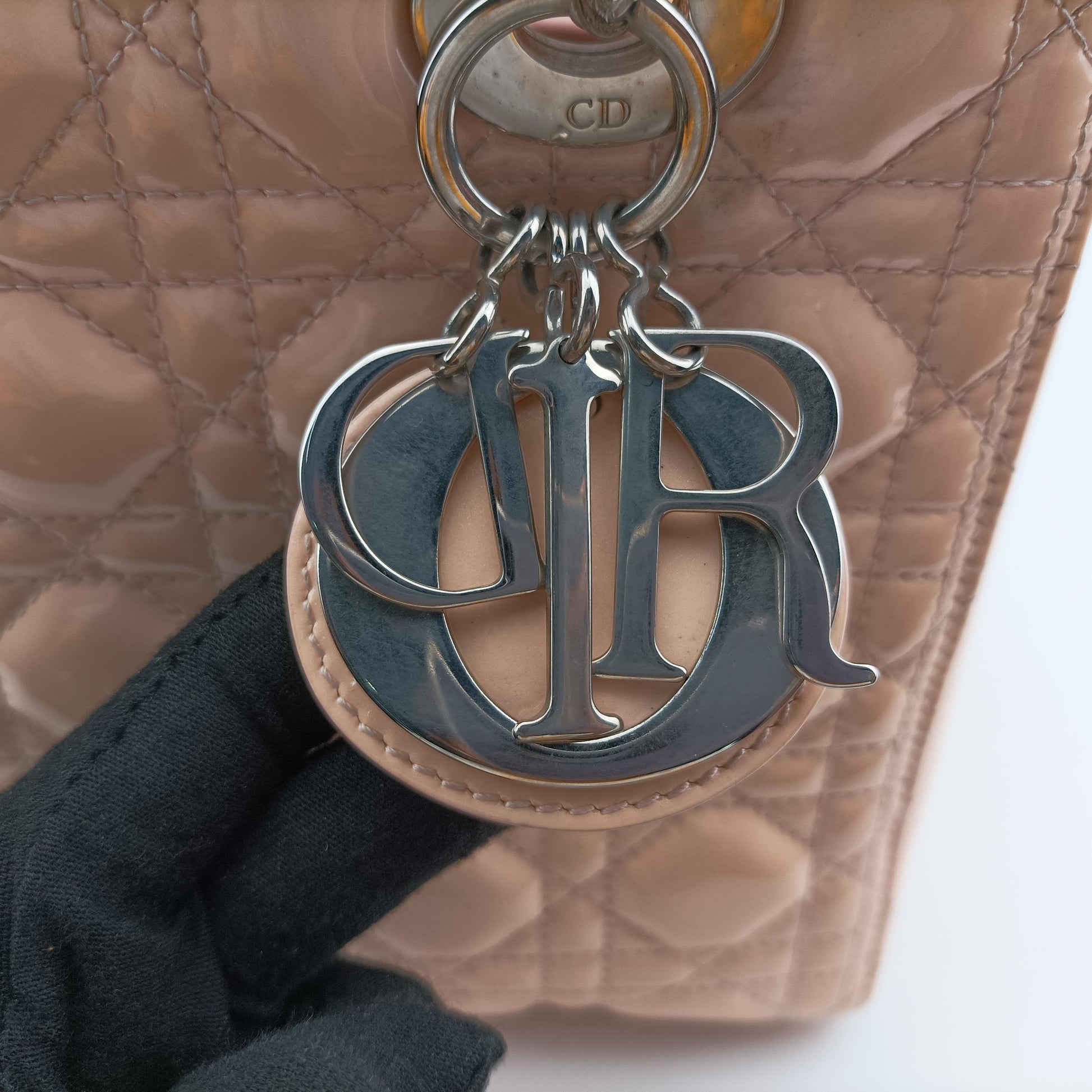 Lady Dior Beige Patent 09-BO-1104レディディオール ベージュ パテント 09-BO-1104