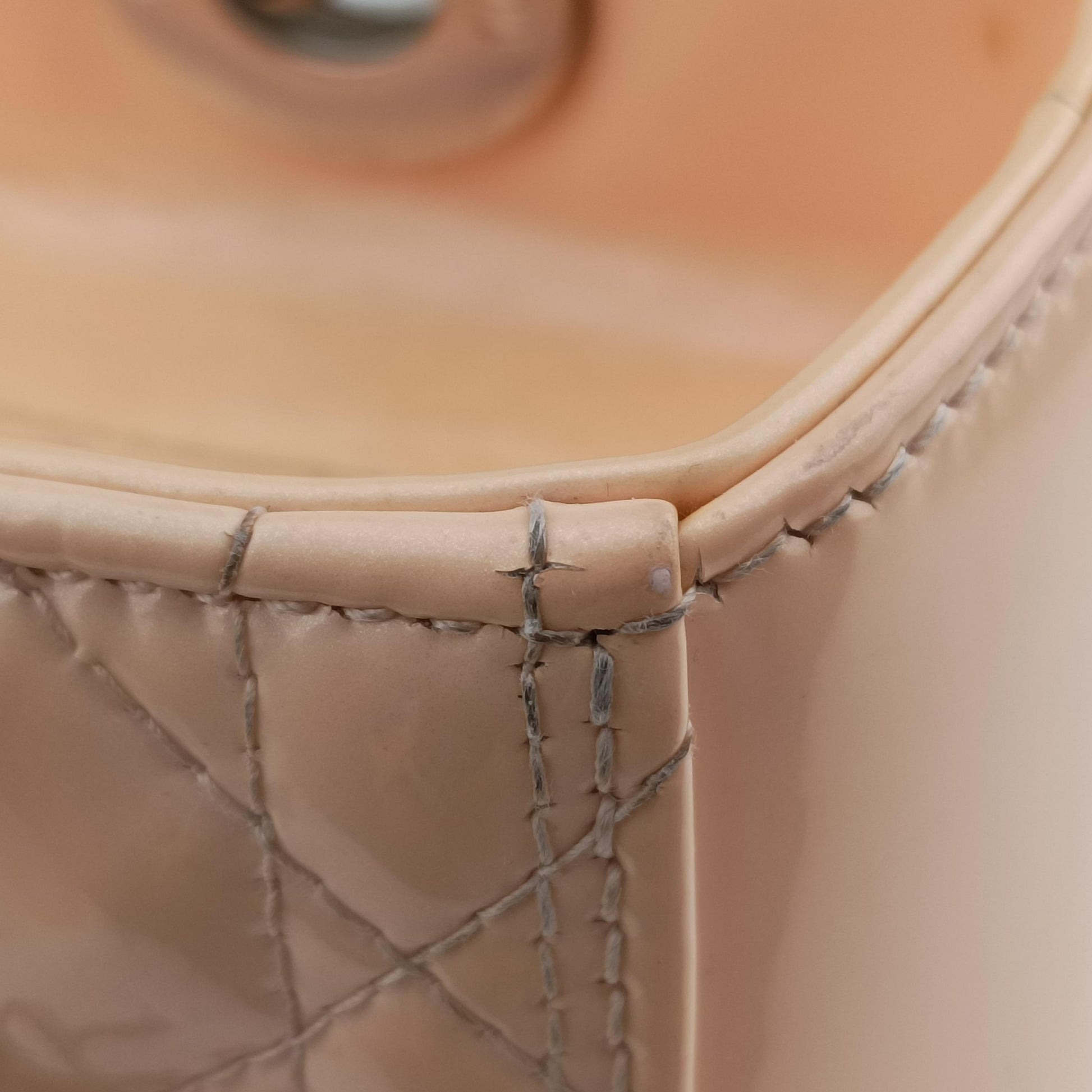 Lady Dior Beige Patent 09-BO-1104レディディオール ベージュ パテント 09-BO-1104