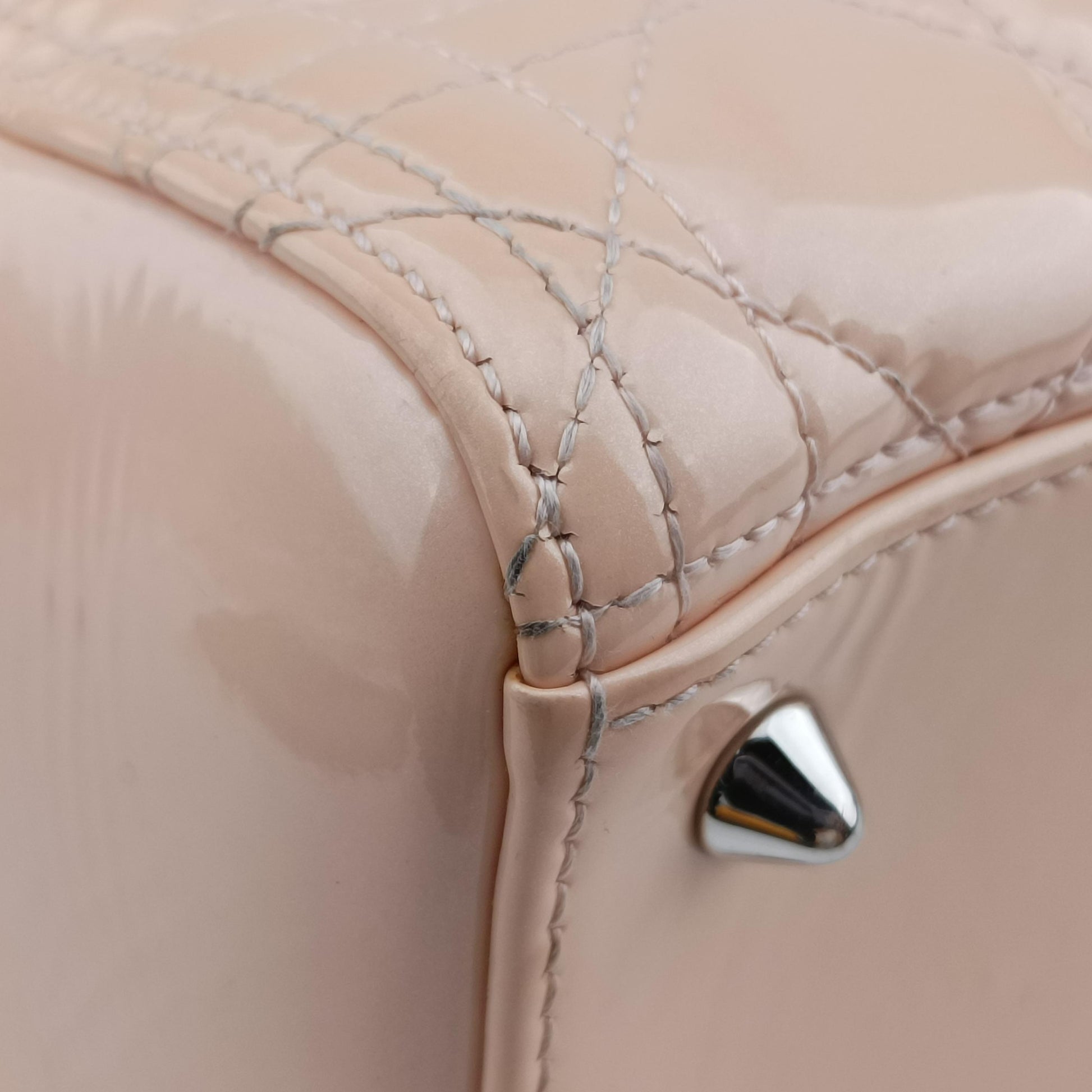 Lady Dior Beige Patent 09-BO-1104レディディオール ベージュ パテント 09-BO-1104