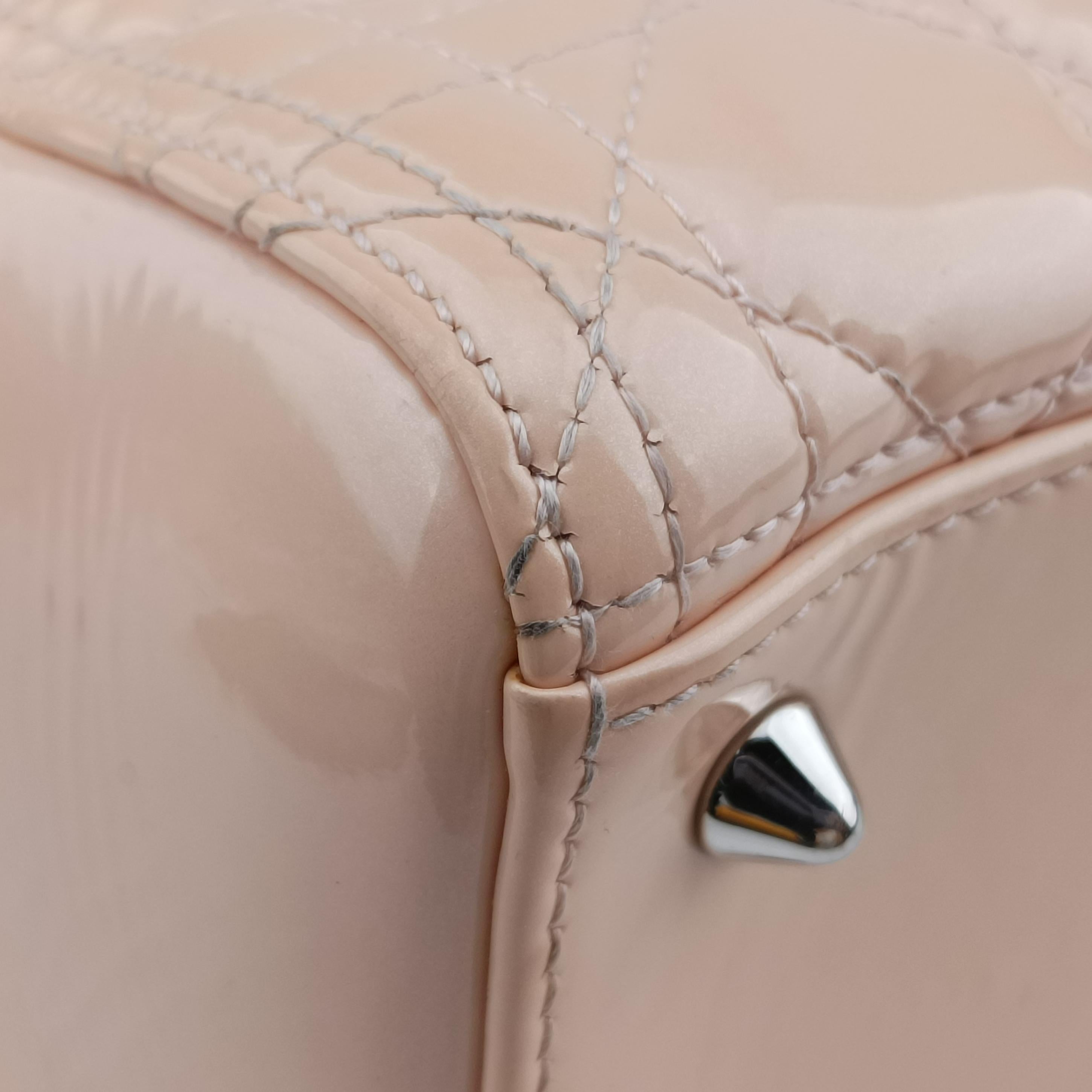 Lady Dior Beige Patent 09-BO-1104レディディオール ベージュ パテント 09-BO-1104