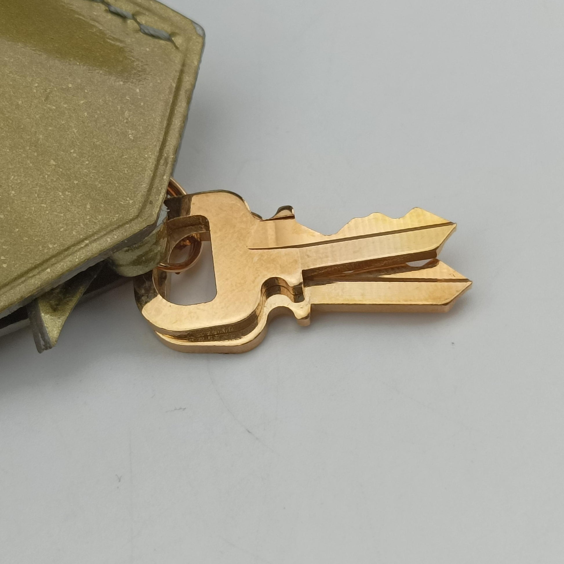 Alma BB Gri Art Deco Vernis M91677 Lot number unknownアルマBB グリアールデコ ヴェルニ M91677 製番不明