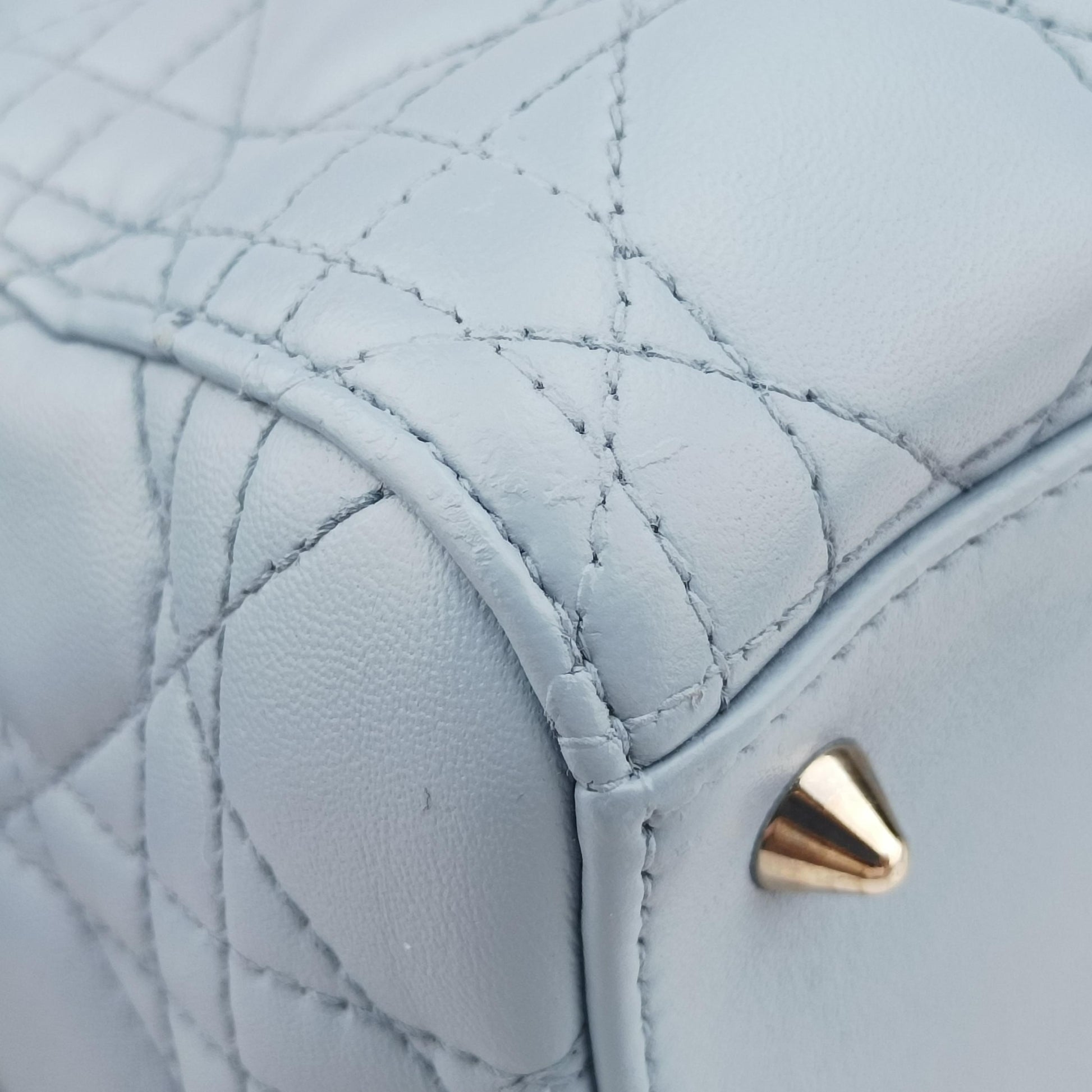 Lady Dior Blue lambskin 01-BO-0124レディディオール ブルー ラムスキン 01-BO-0124