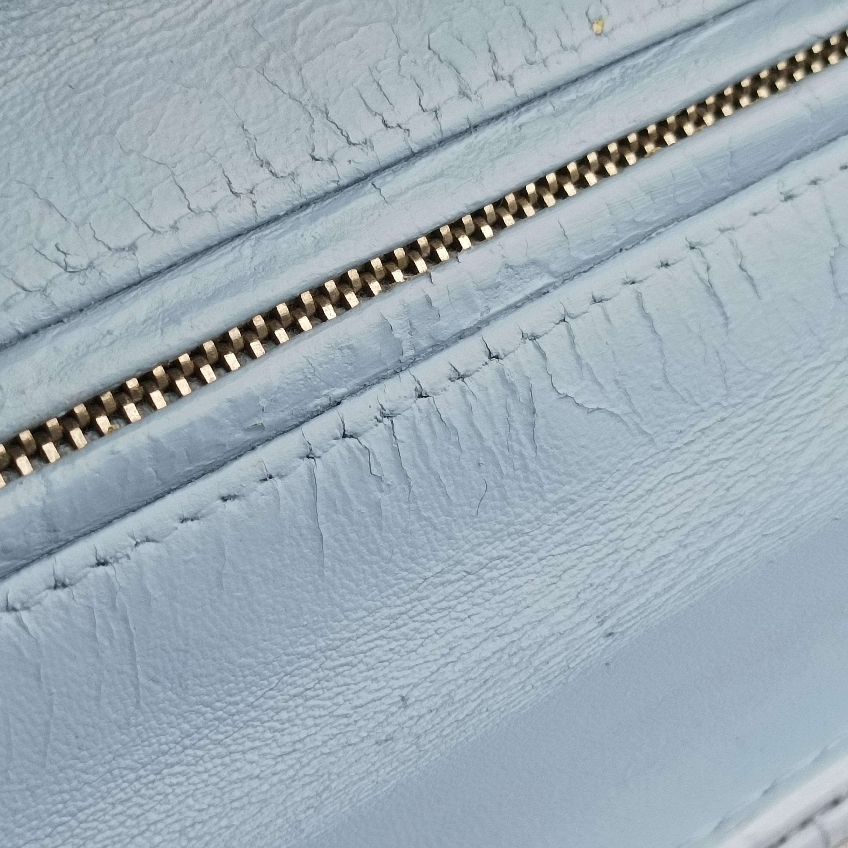 Lady Dior Blue lambskin 01-BO-0124レディディオール ブルー ラムスキン 01-BO-0124