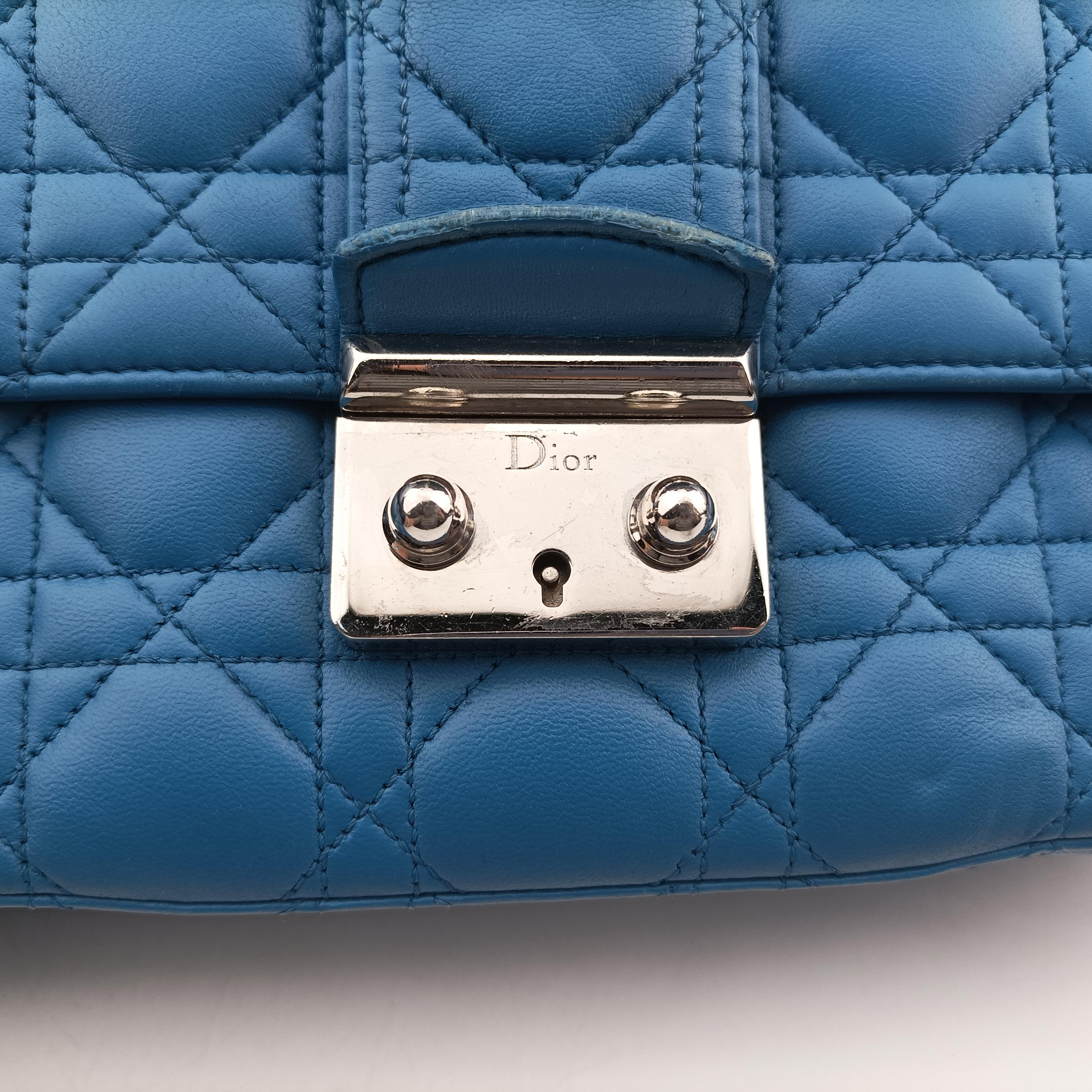 Miss Dior Canage Blue lambskin 12-MA-1121ミスディオール カナージュ ブルー ラムスキン 12-MA-1121