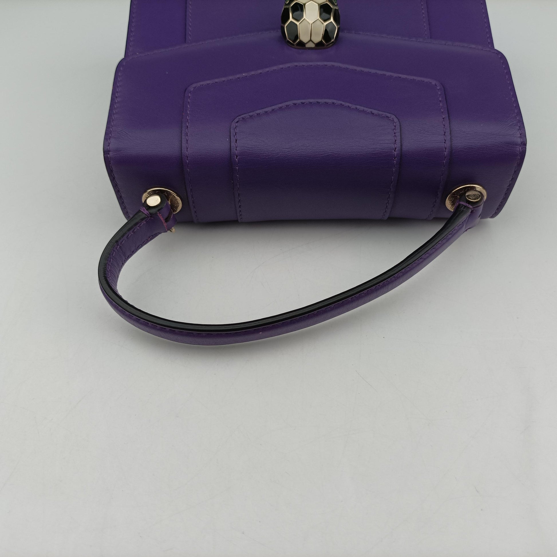 SERPENTI FOREVER Purple Leather AQ.N15.39779セルペンティ フォーエバー パープル レザー AQ.N15.39779