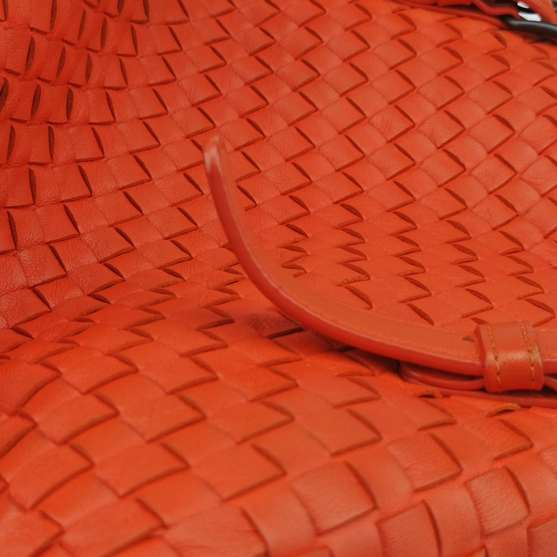 Cesta Intrecciato Orange lambskin B02407623Pセスタ イントレチャート オレンジ ラムスキン B02407623P