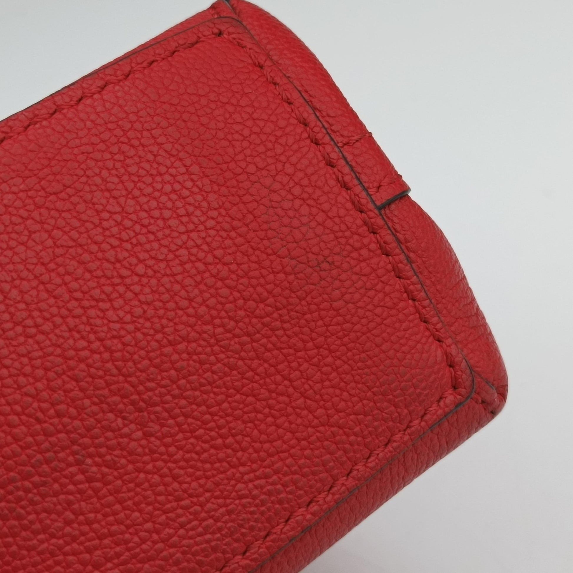 Very Chain Bag Ruby leather M44285 FO1138ヴェリーチェーンバッグ ルビー レザー M44285 FO1138