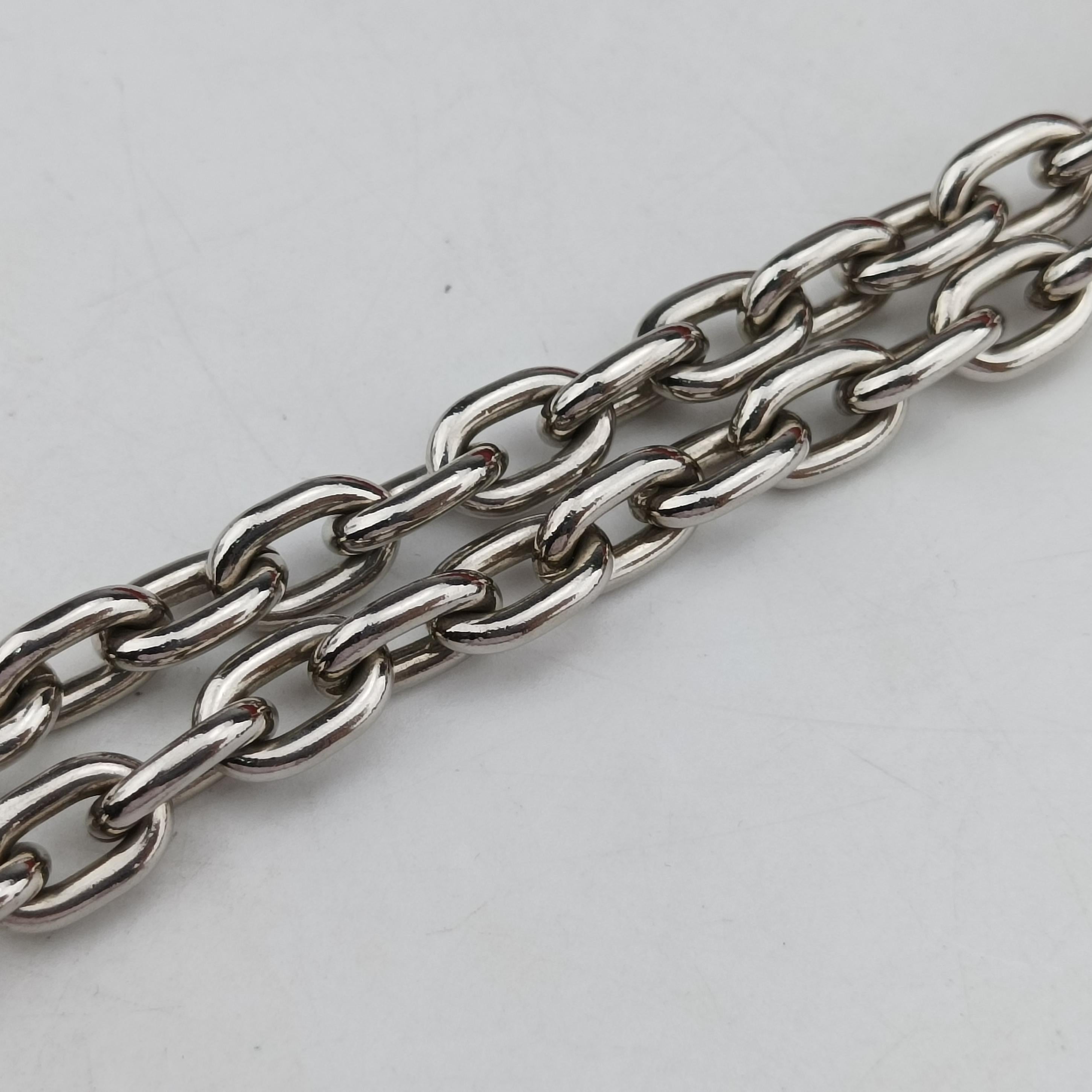 Very Chain Bag Ruby leather M44285 FO1138ヴェリーチェーンバッグ ルビー レザー M44285 FO1138