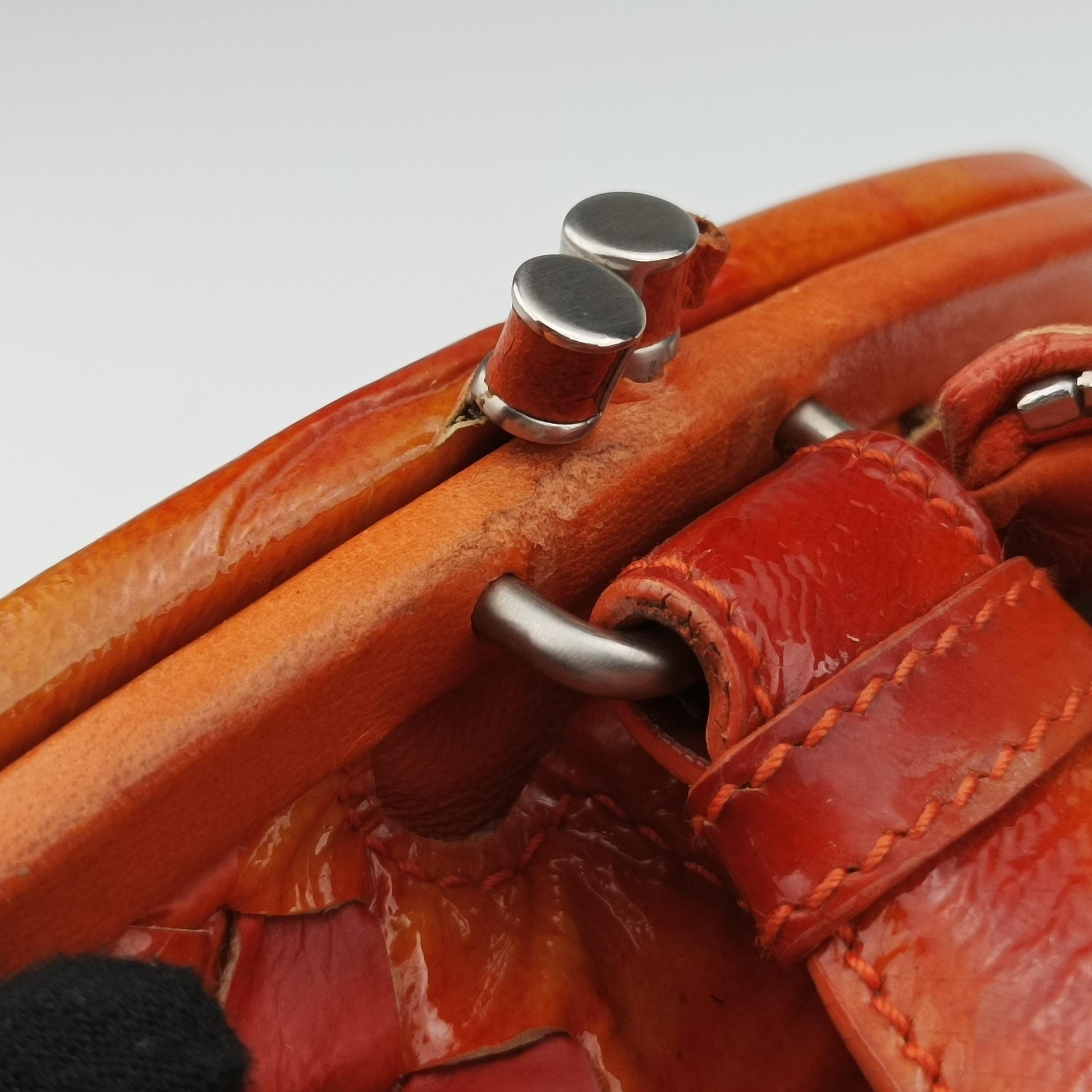 Intrecciato Orange Patent 125150 V2241 7763イントレチャート オレンジ パテント 125150 V2241 7763