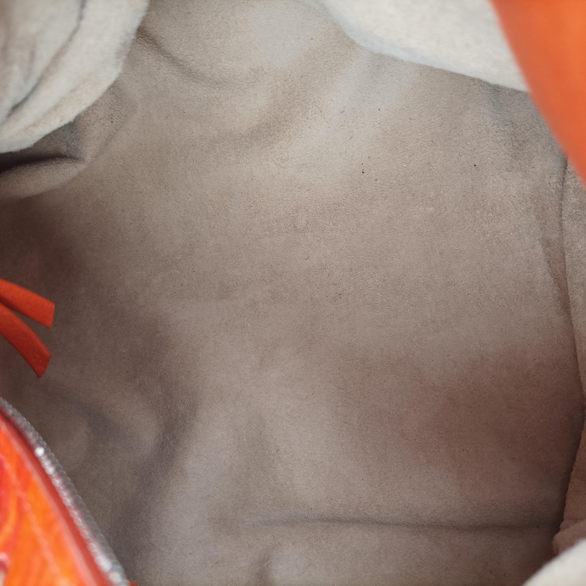 Intrecciato Orange Patent 125150 V2241 7763イントレチャート オレンジ パテント 125150 V2241 7763