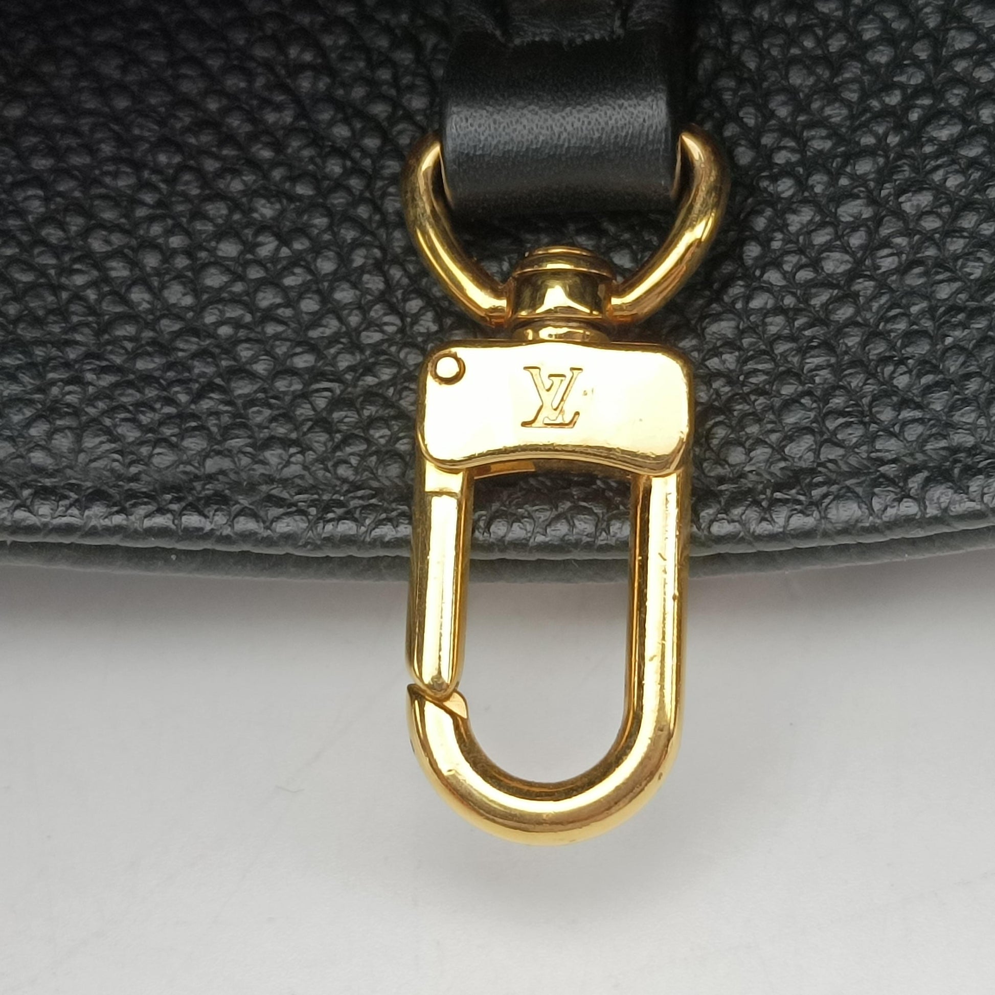 OnTheGo GM Noir Monogram Empreinte Giant M44925 DU1220 IC ChipオンザゴーGM ノワール モノグラム アンプラント M44925 DU1220 ICチップ