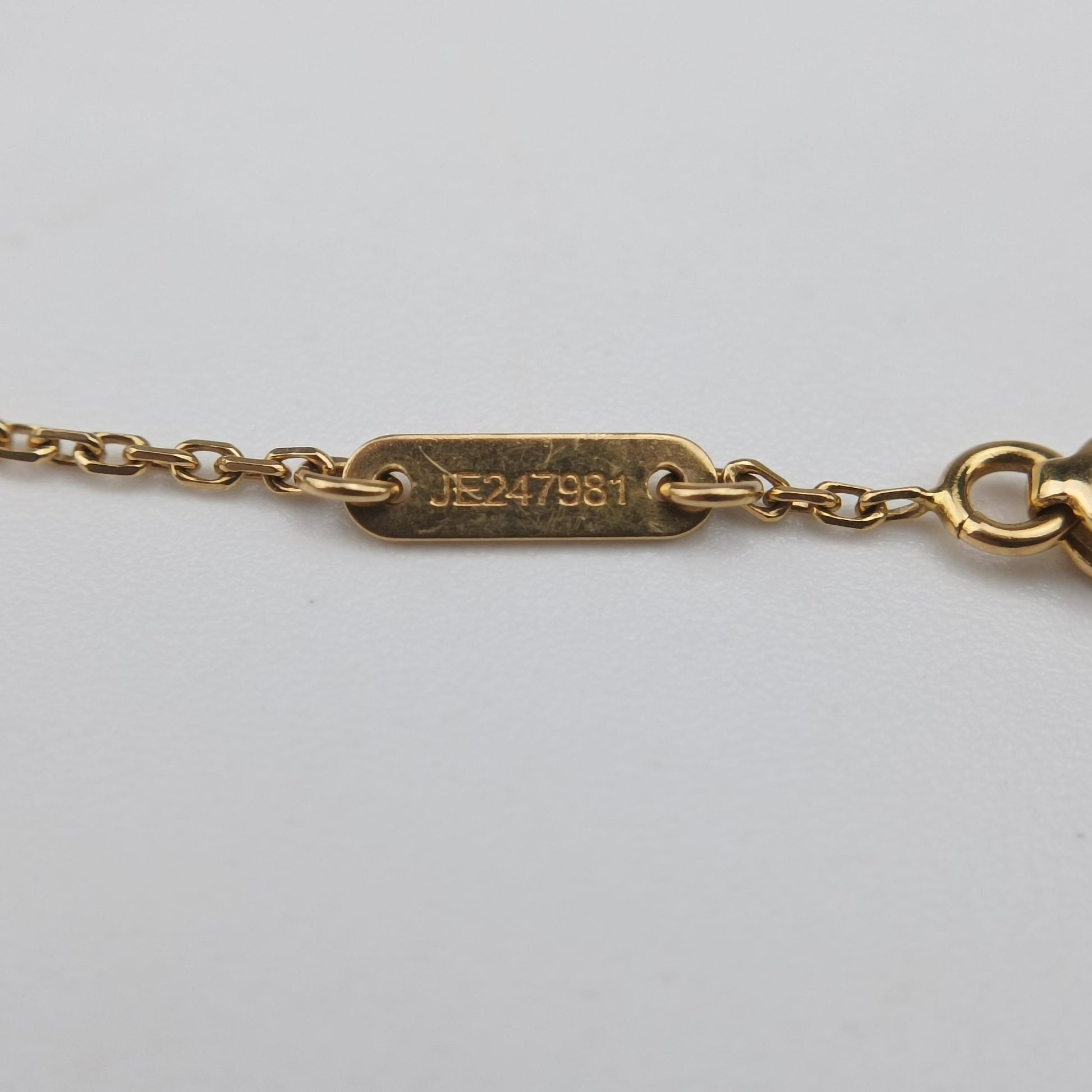 Sweet Alhambra Red×Rose Gold AU750 ARF68800 JE247981スウィート アルハンブラ ホワイト×ローズゴールド AU750 ARF68800 JE247981