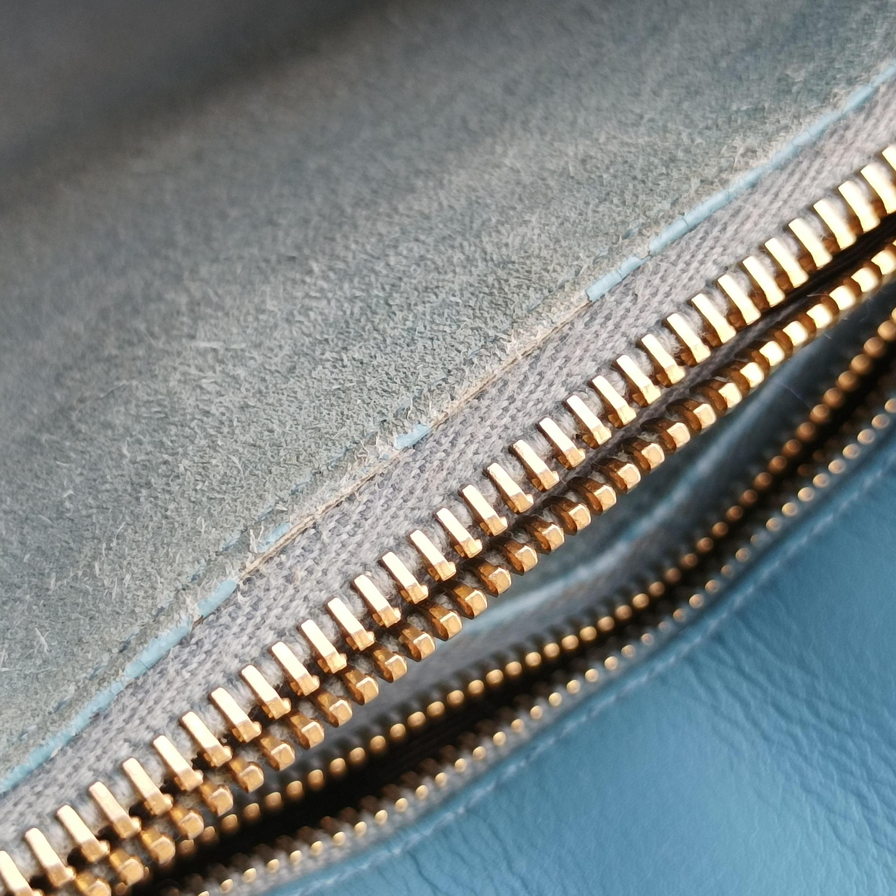 SAC DE JOUR Blue Leather 324823 GNR324823.0913サックドジュールスモール ブルー レザー 324823 GNR324823.0913