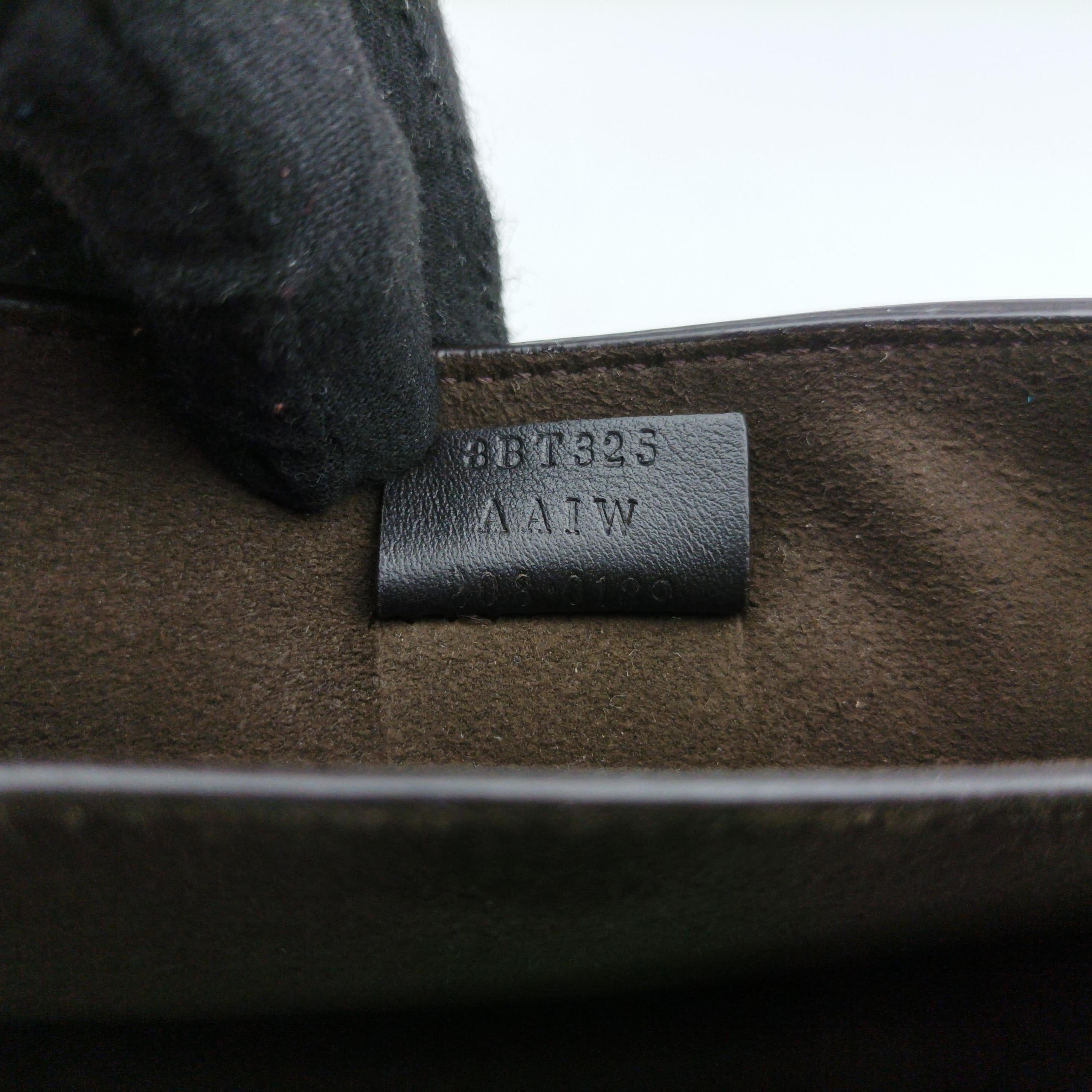 Fab Green Leather 8BT325 8BT325 AAIW 208.0189ファブ グリーン レザー 8BT325 8BT325 AAIW 208.0189