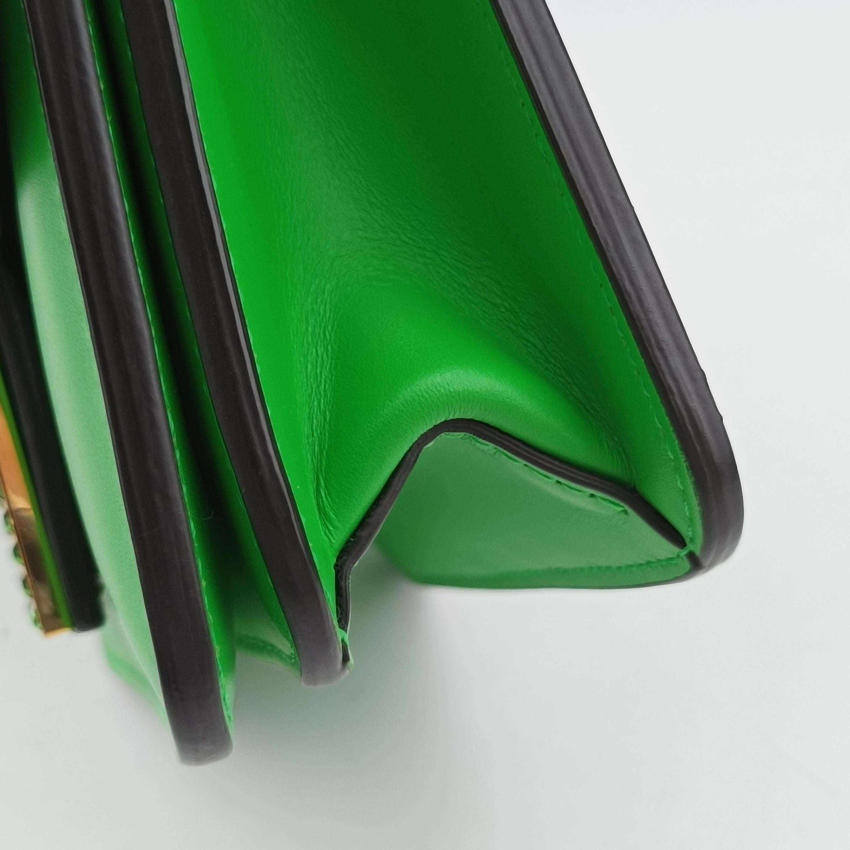 Fab Green Leather 8BT325 8BT325 AAIW 208.0189ファブ グリーン レザー 8BT325 8BT325 AAIW 208.0189